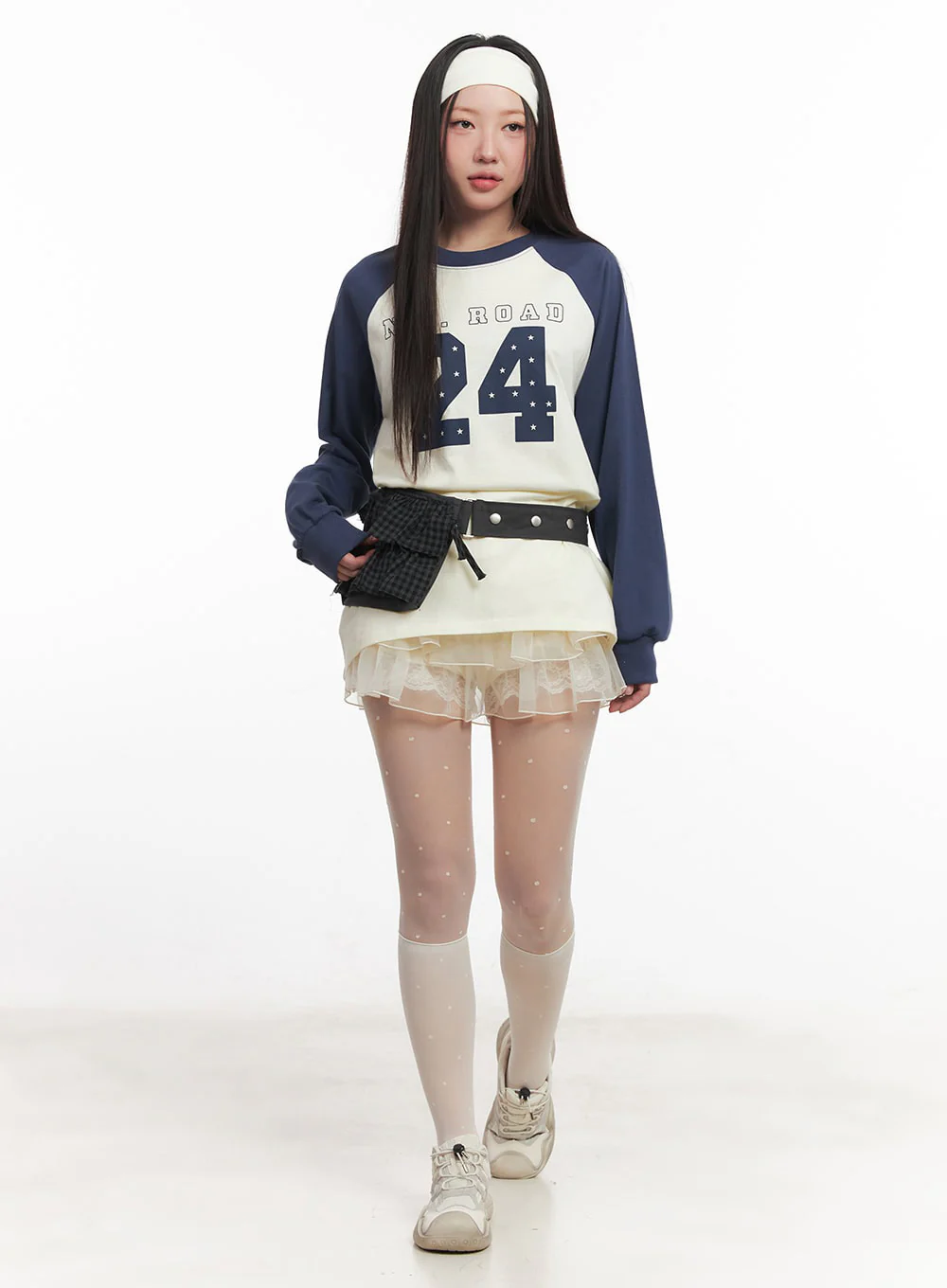 24 Graphic Long-Sleeve T-Shirt IM528 - Image 14