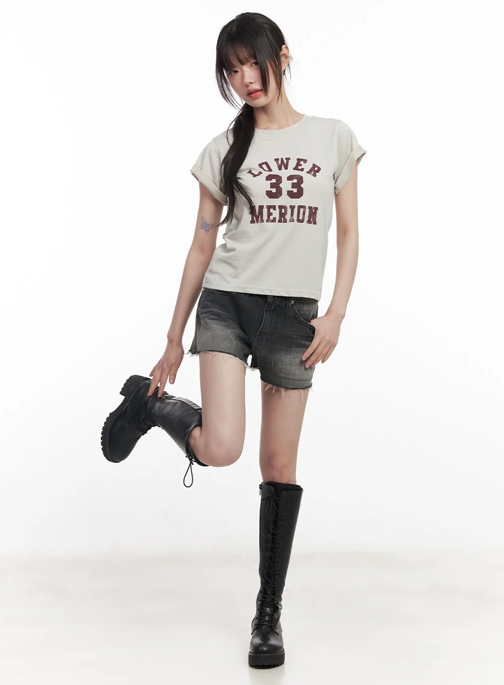 "33" Graphic Cropped Tee CY521 - Image 3