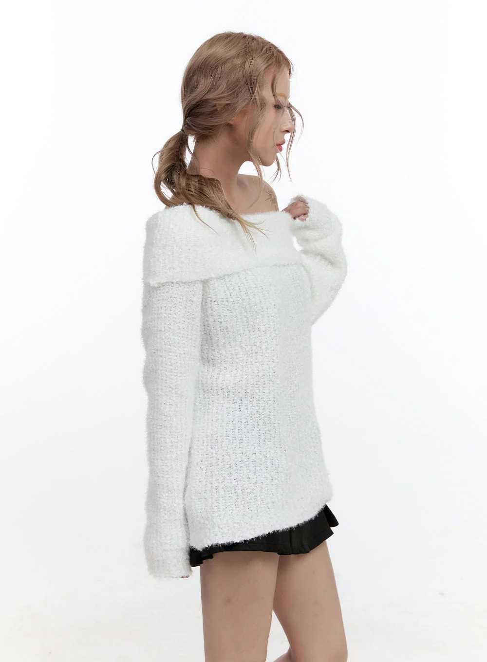 Acrylic Dream Solid Sweater CN425 - Image 5