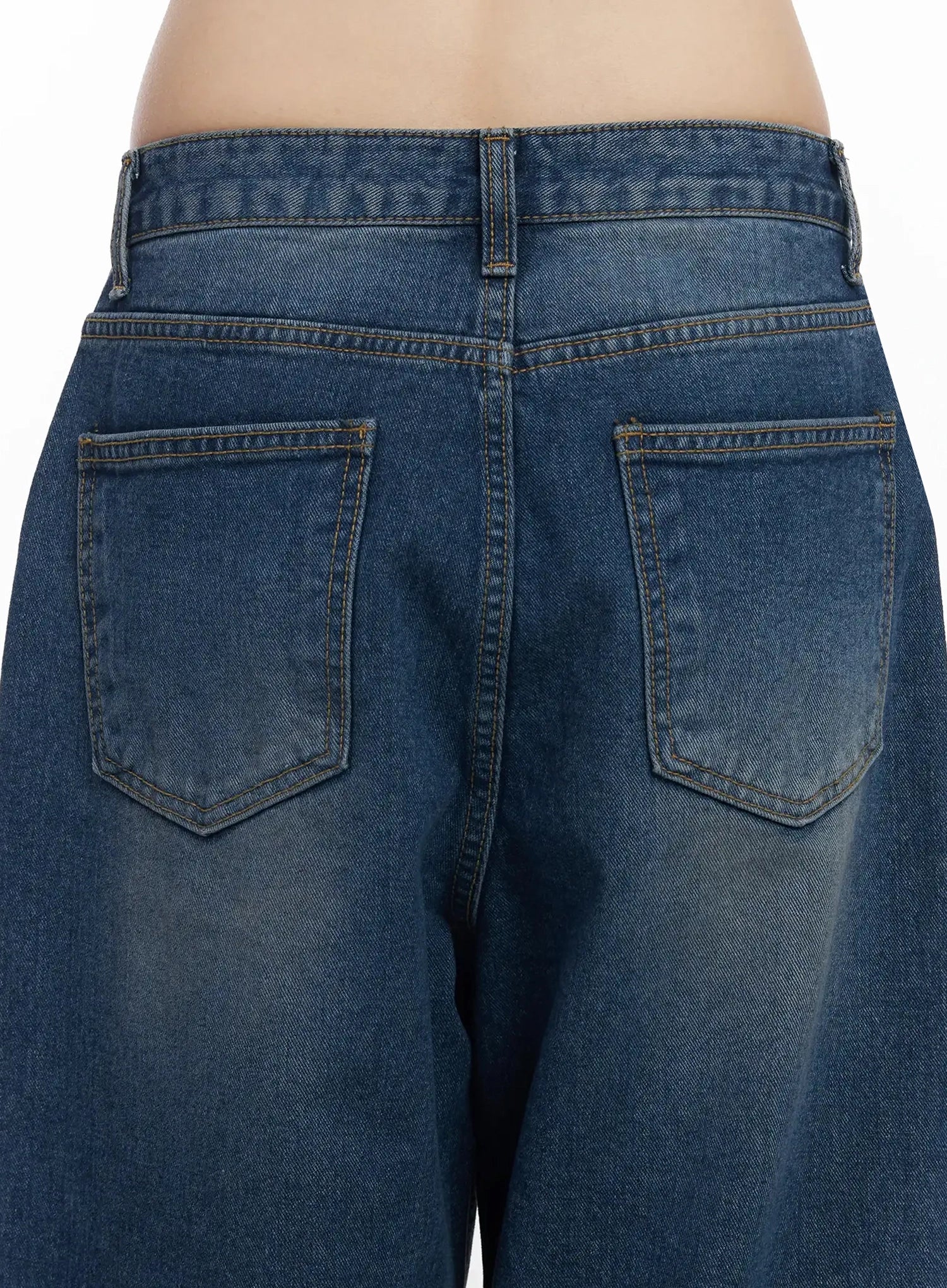 Annika Low-Rise Baggy Jeans F517 - Image 13