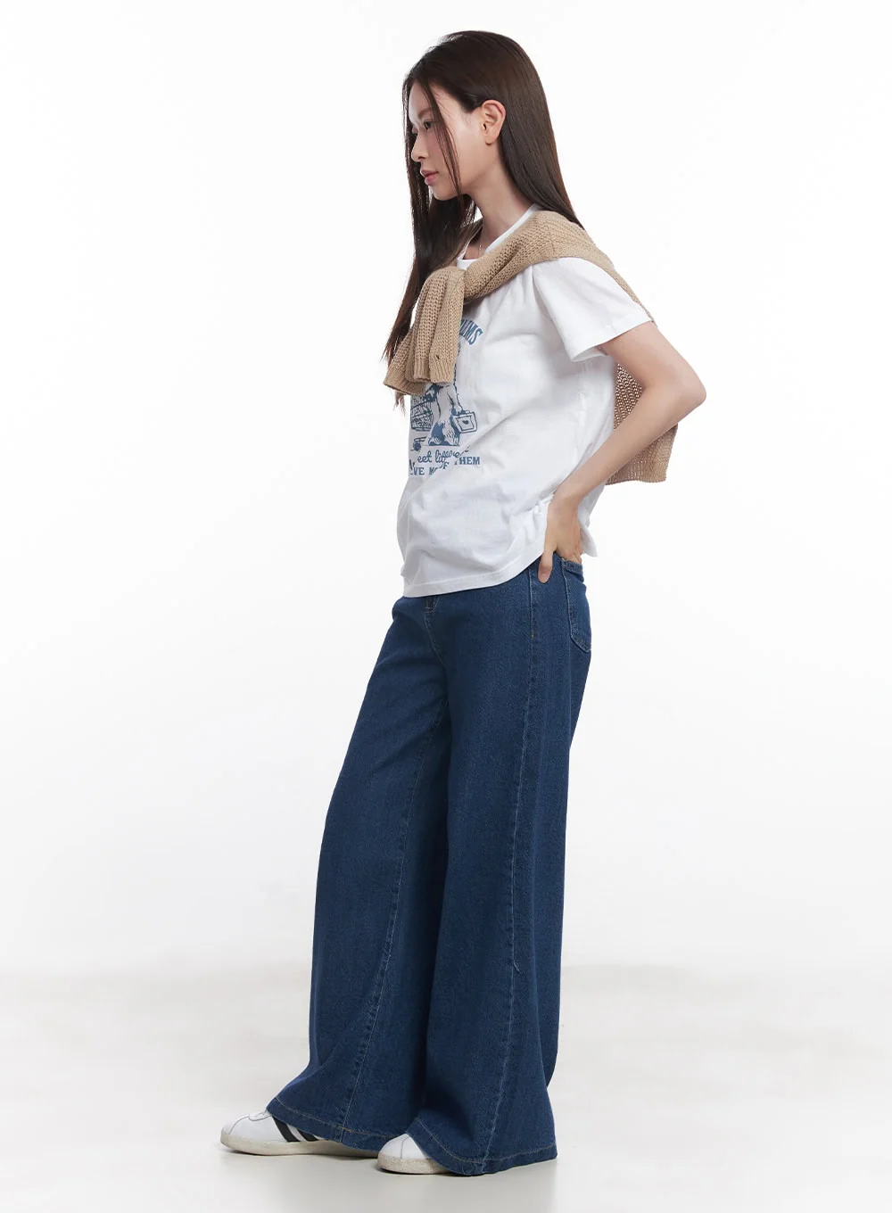 Aven Wide-Leg Jeans CY515 - Image 4