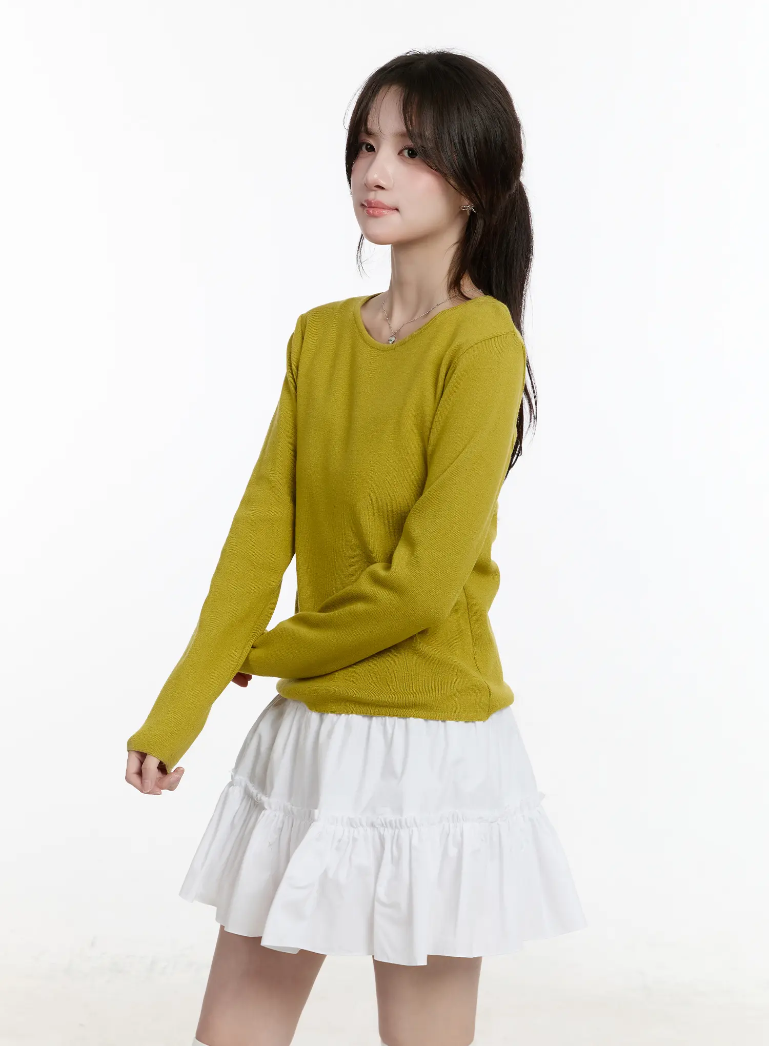 Basic Round Neck Long Sleeve Top CM505 - Image 6