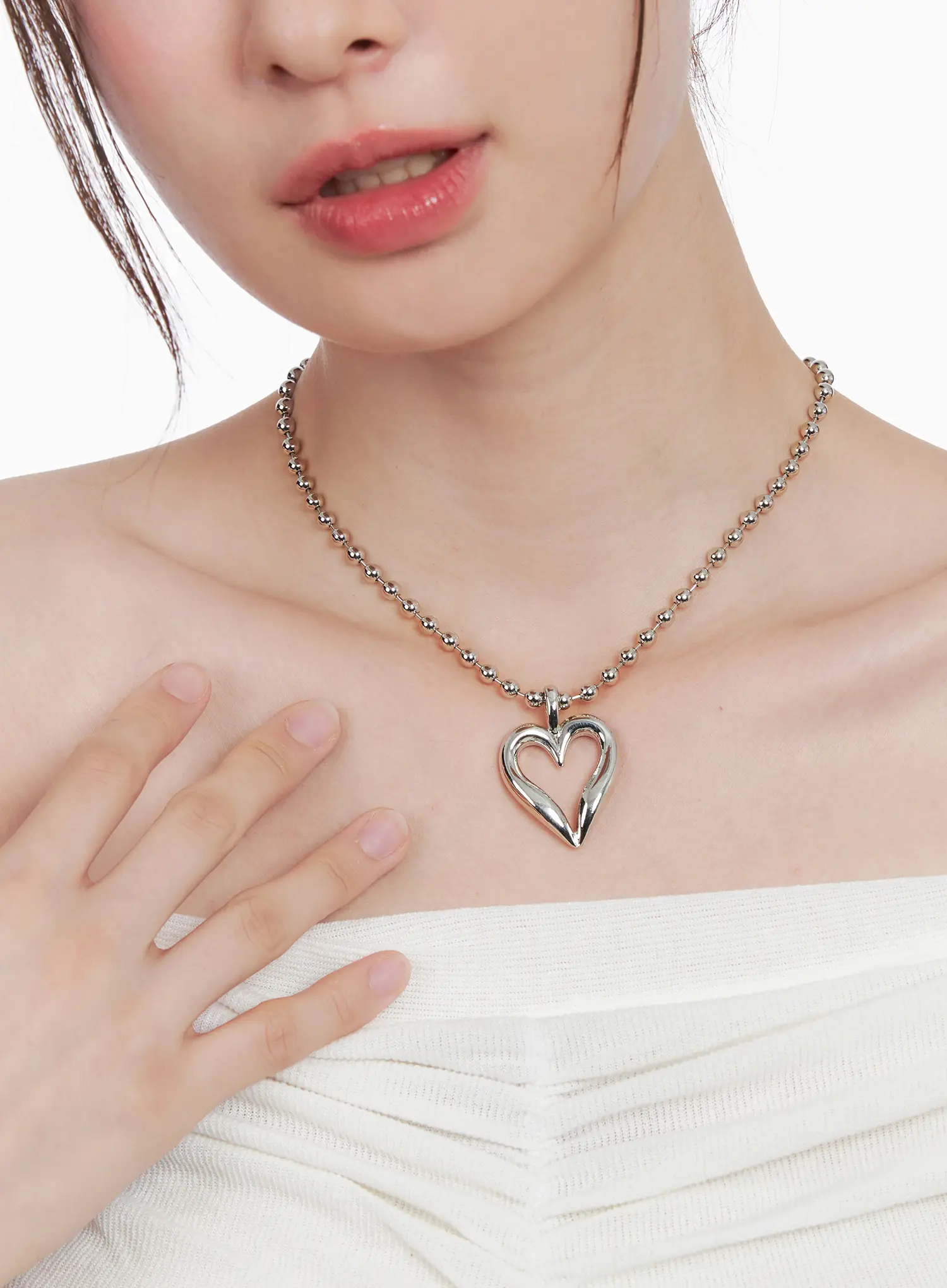 Bold Heart Necklace CL524 - Image 2