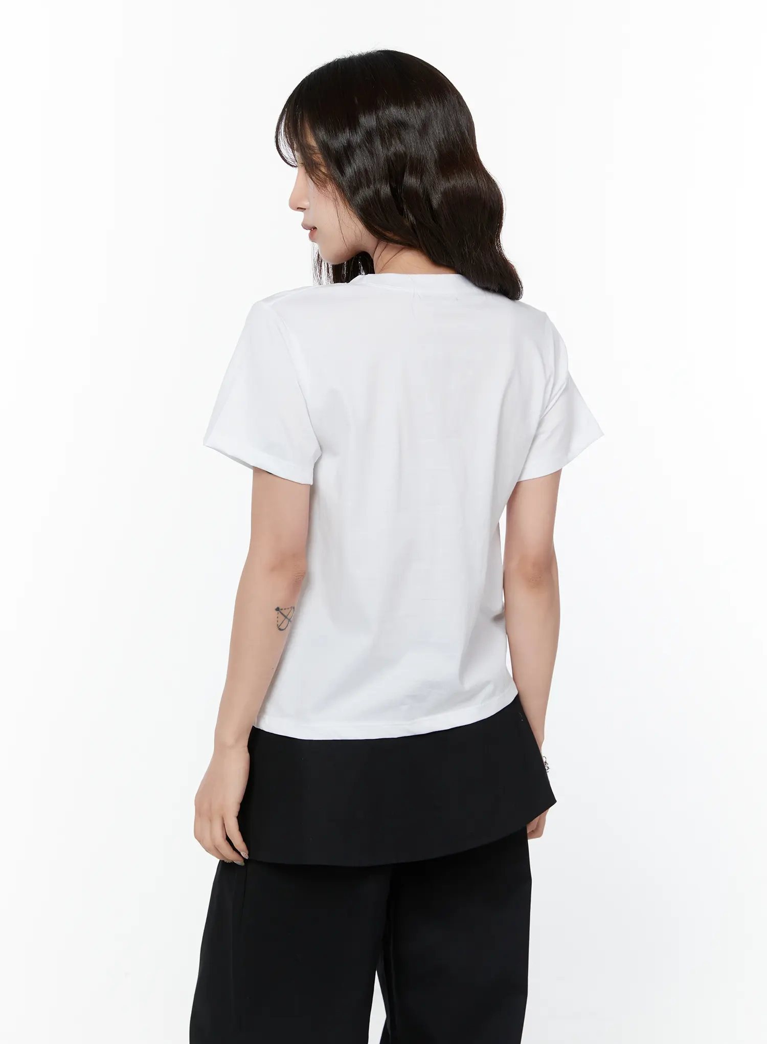 Butterfly Graphic Cropped T-Shirt CY514 - Image 9