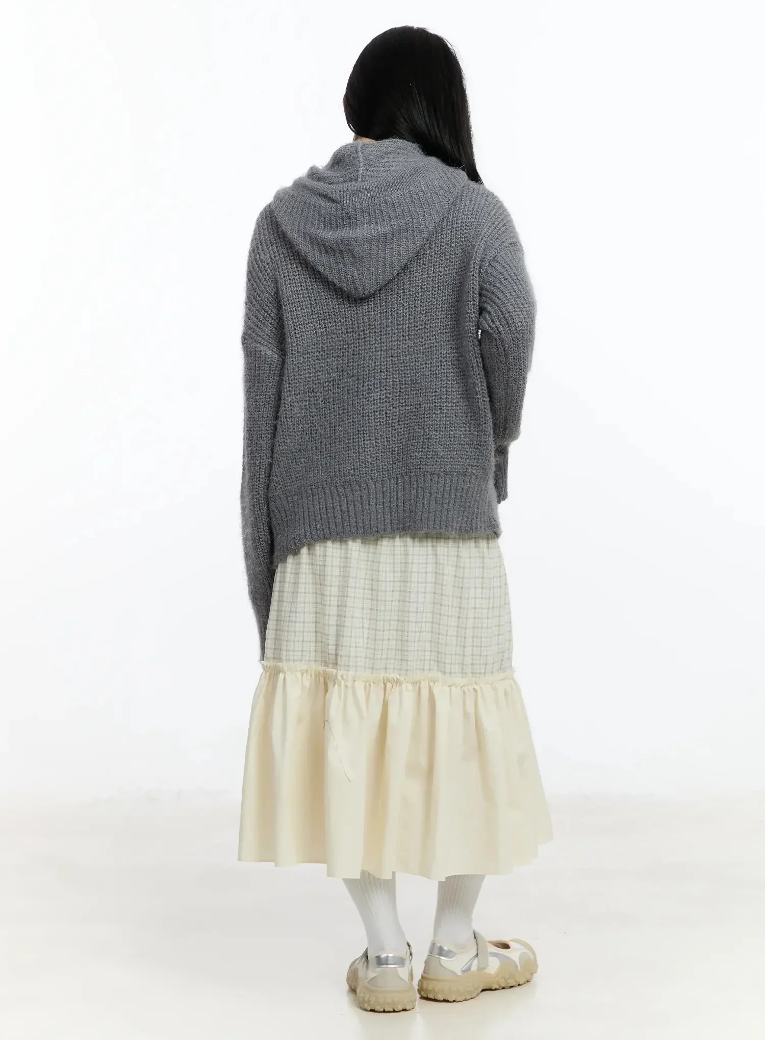 Button-Up Knit Cardigan IM519 - Image 10