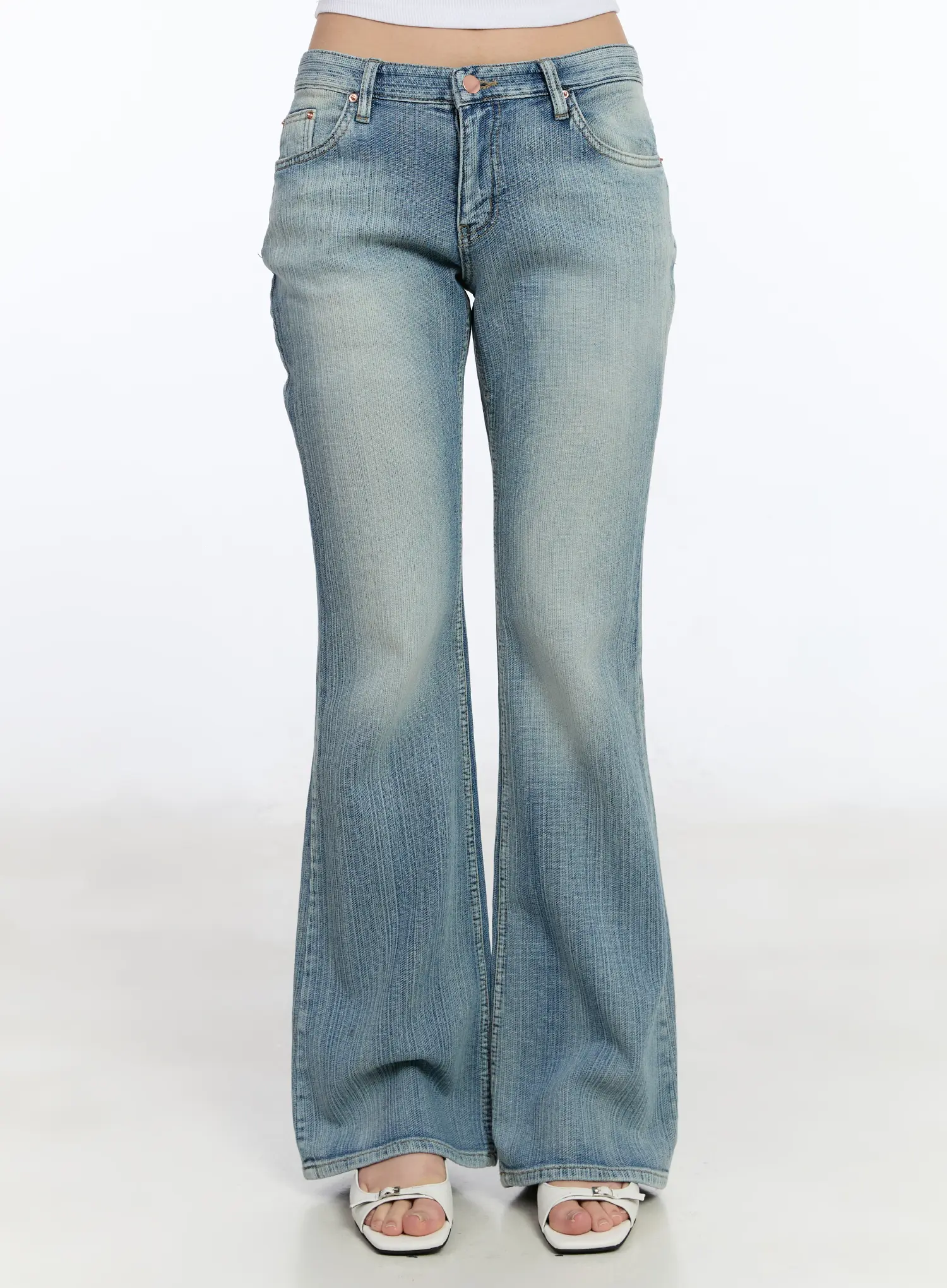 Capu Low Rise Bootcut Jeans CA506 - Image 2