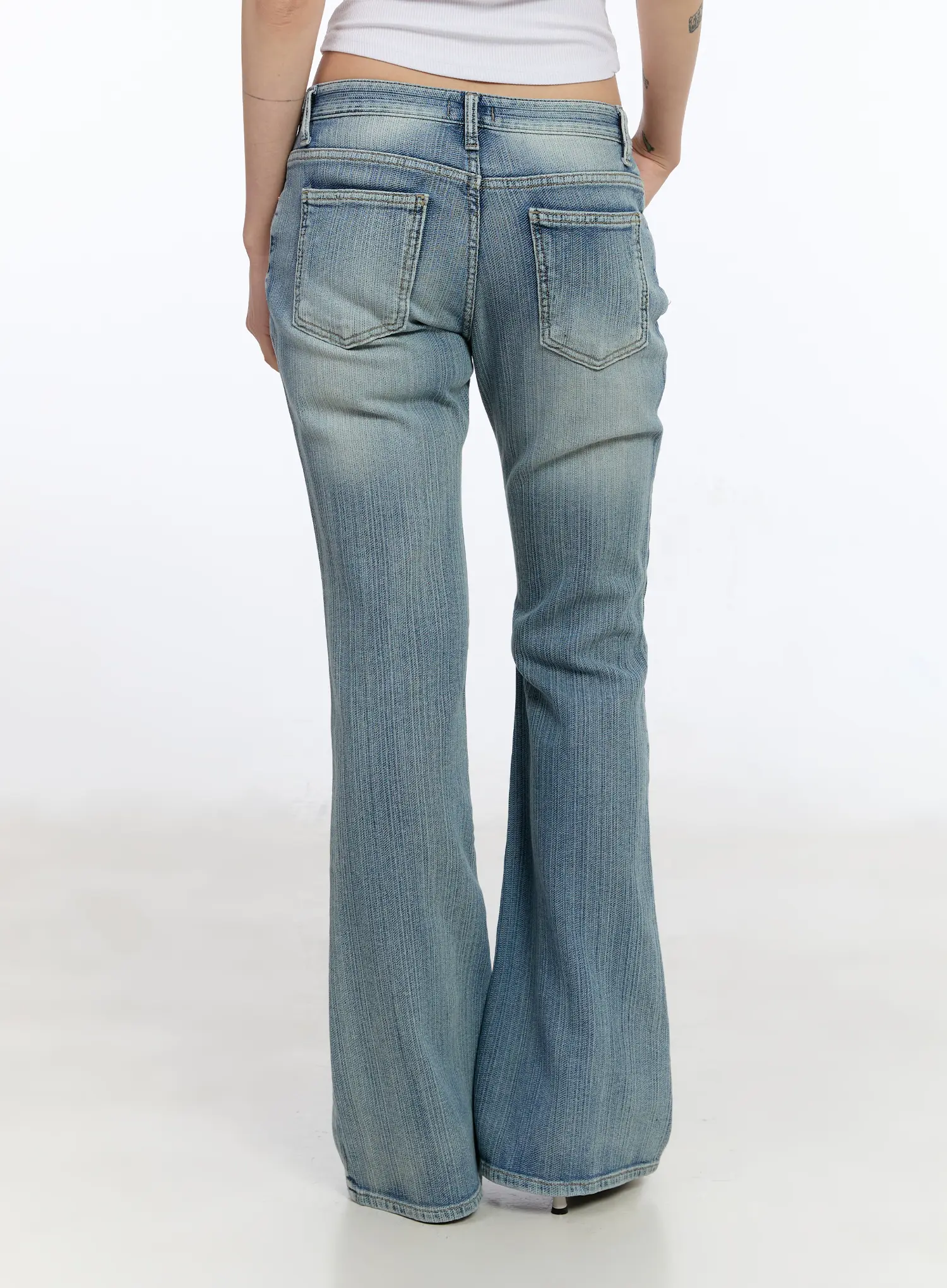 Capu Low Rise Bootcut Jeans CA506 - Image 6