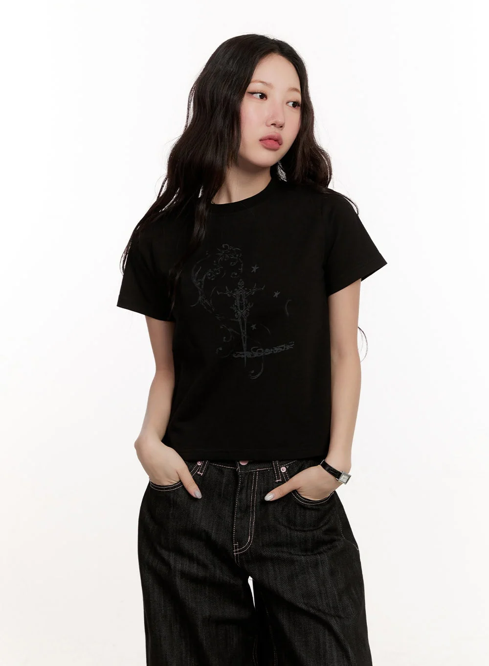 Casual Graphic Crop Tee CM510 - Image 11