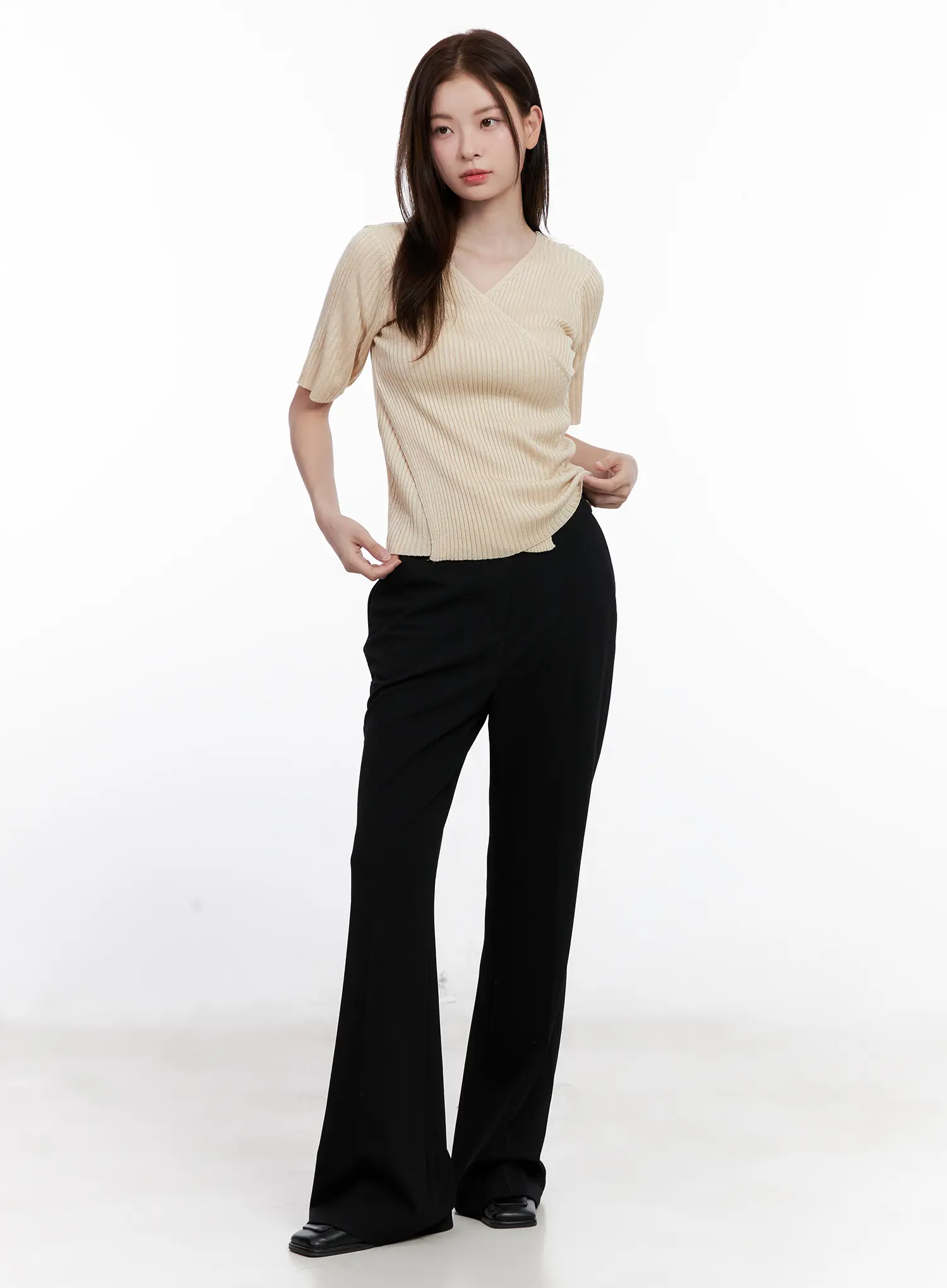 Casual Knit V-Neck Tee CL523 - Image 4