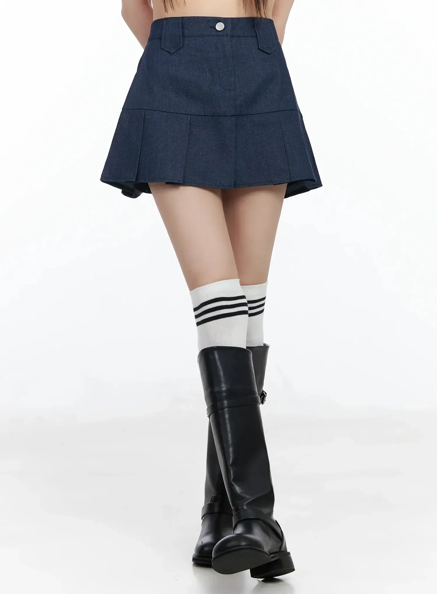 Casual Pleated Mini Skirt IM523 - Image 5
