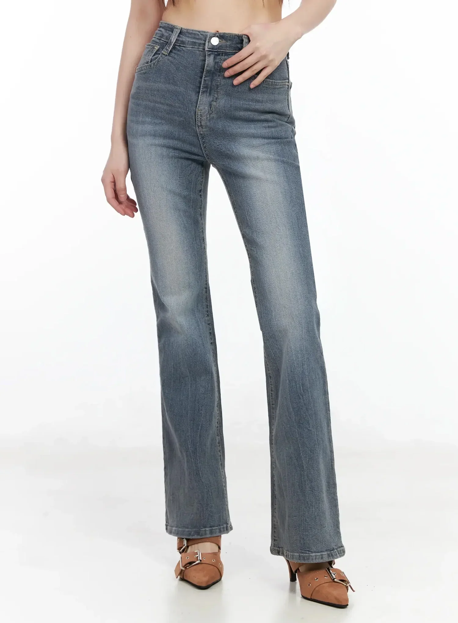 Chlo High-Rise Bootcut Jeans IM523 - Image 5