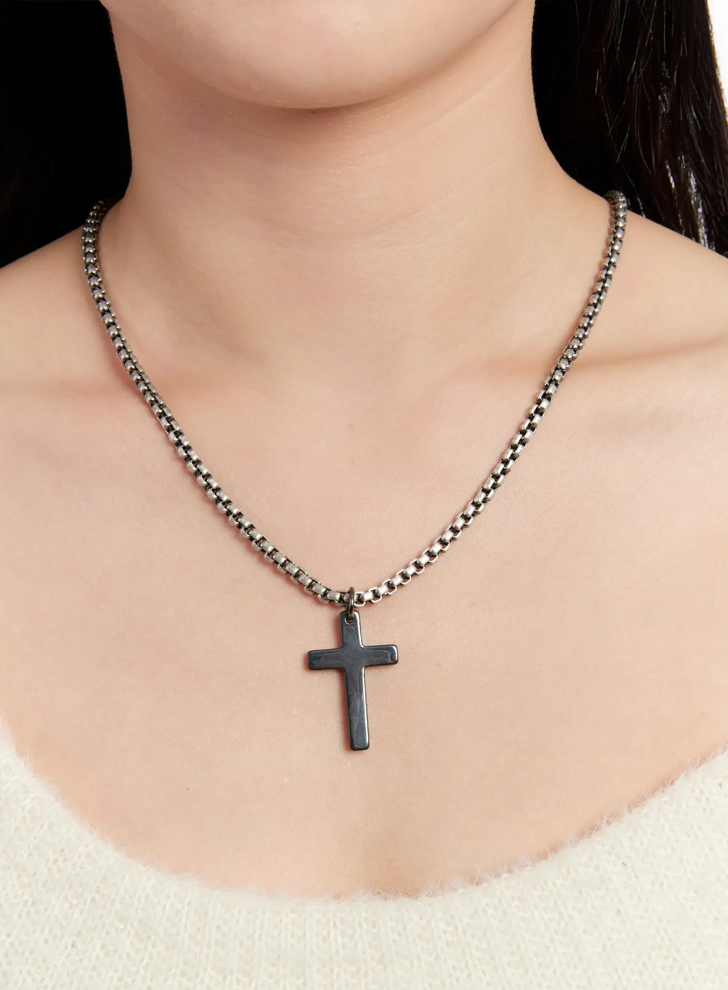 Classic Cross Pendant Necklace IN528