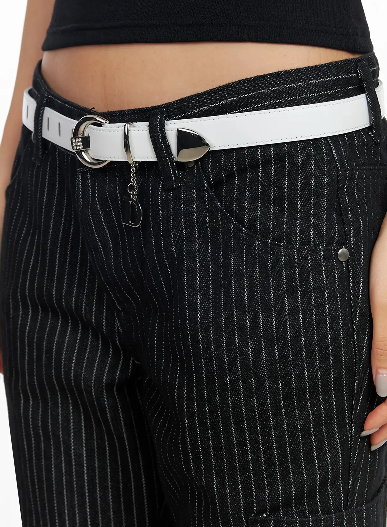 Classic D-Buckle Leather Belt CA513 - Image 4
