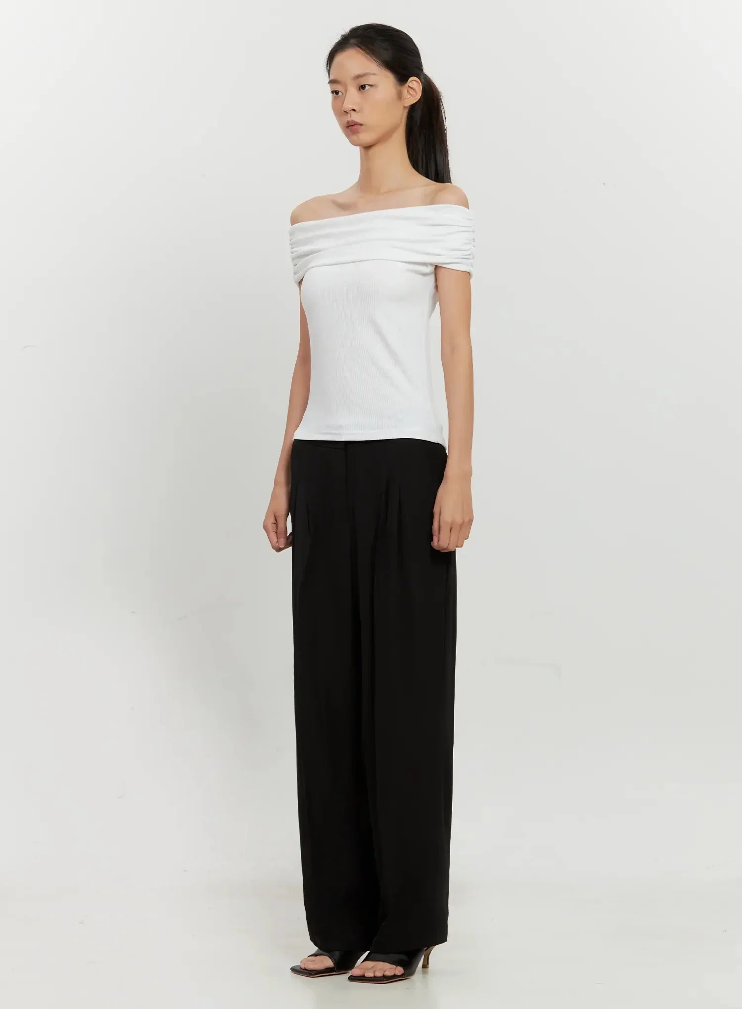 Classic Off-Shoulder Top IL528 - Image 6