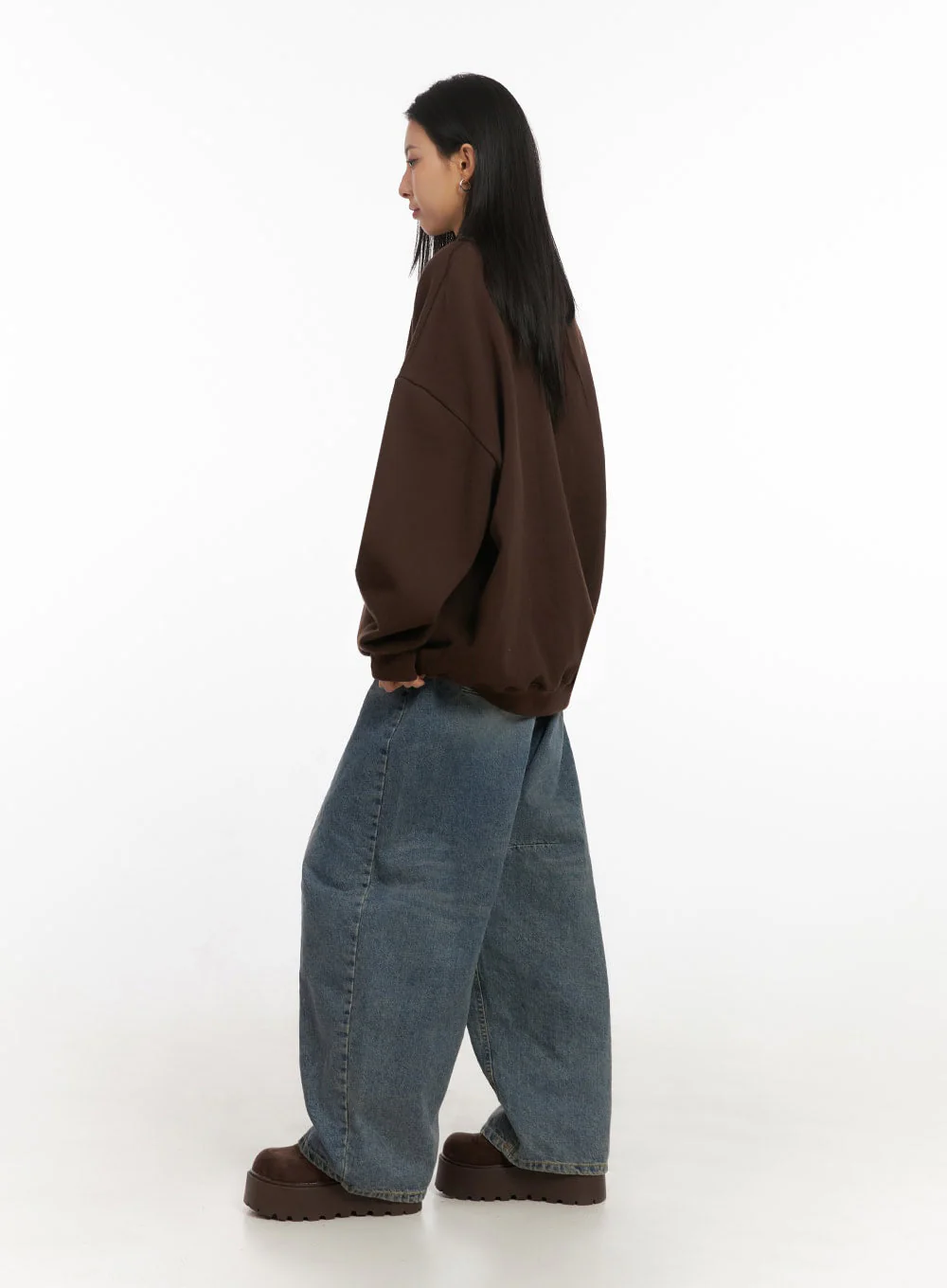 Classic Oversized Crew Neck IJ503 - Image 10