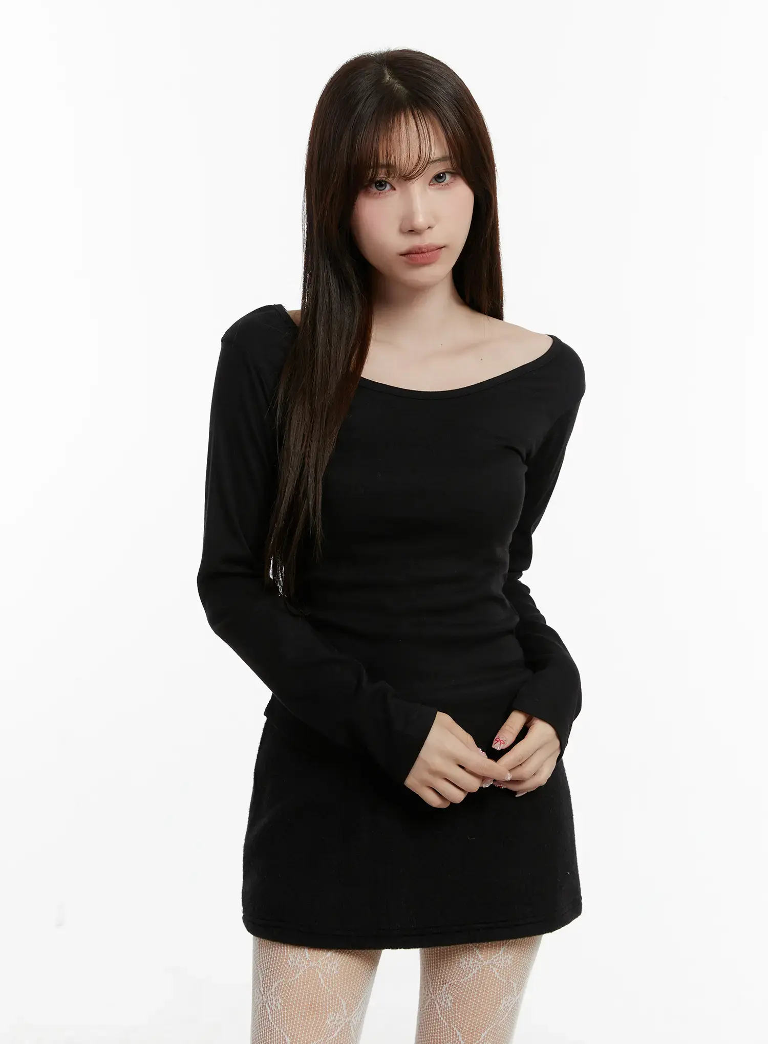 Classic U-Neck Long Sleeve Top CD518 - Image 11