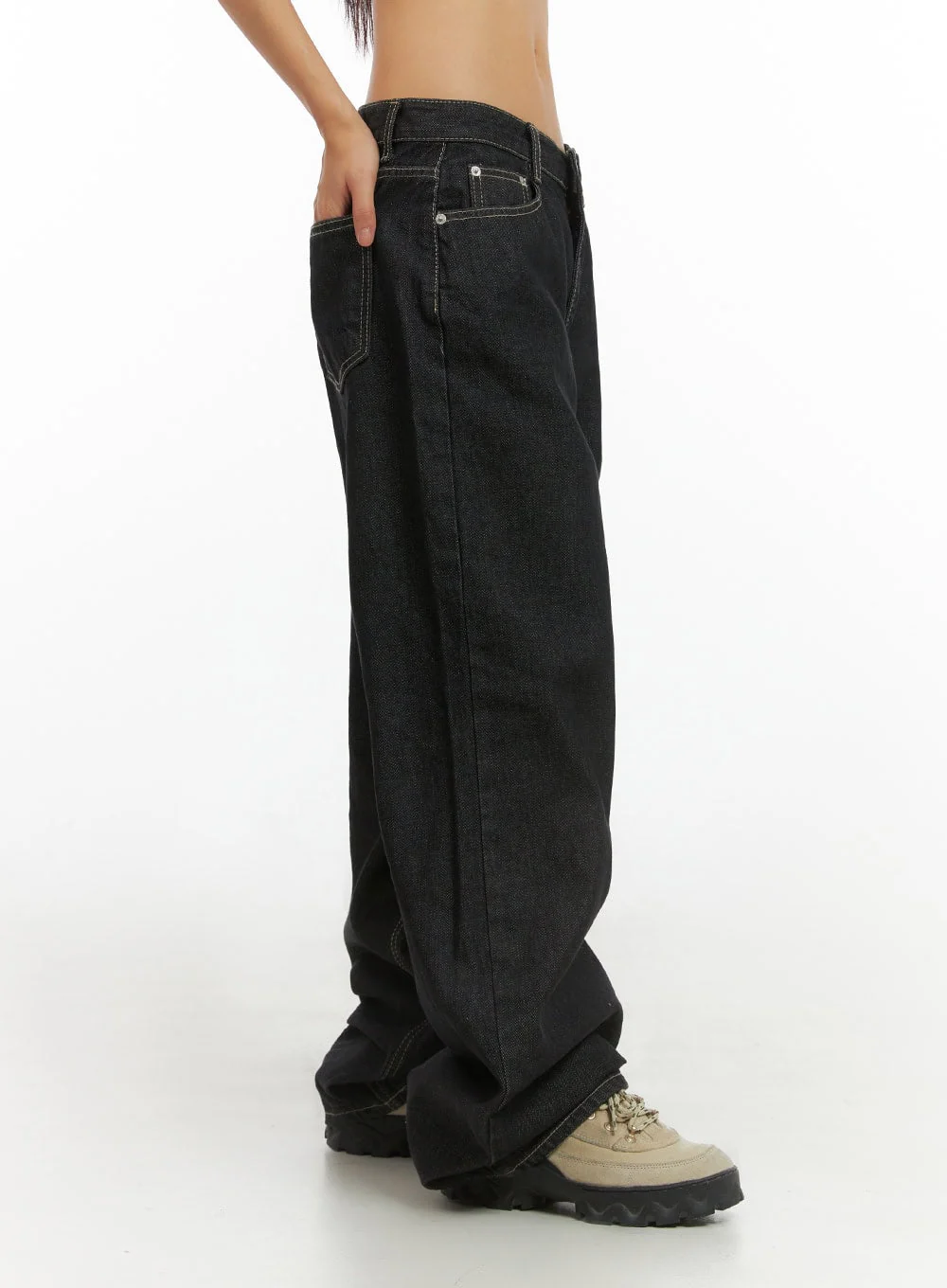 Clover Stitched Baggy Jeans IS402 - Image 4