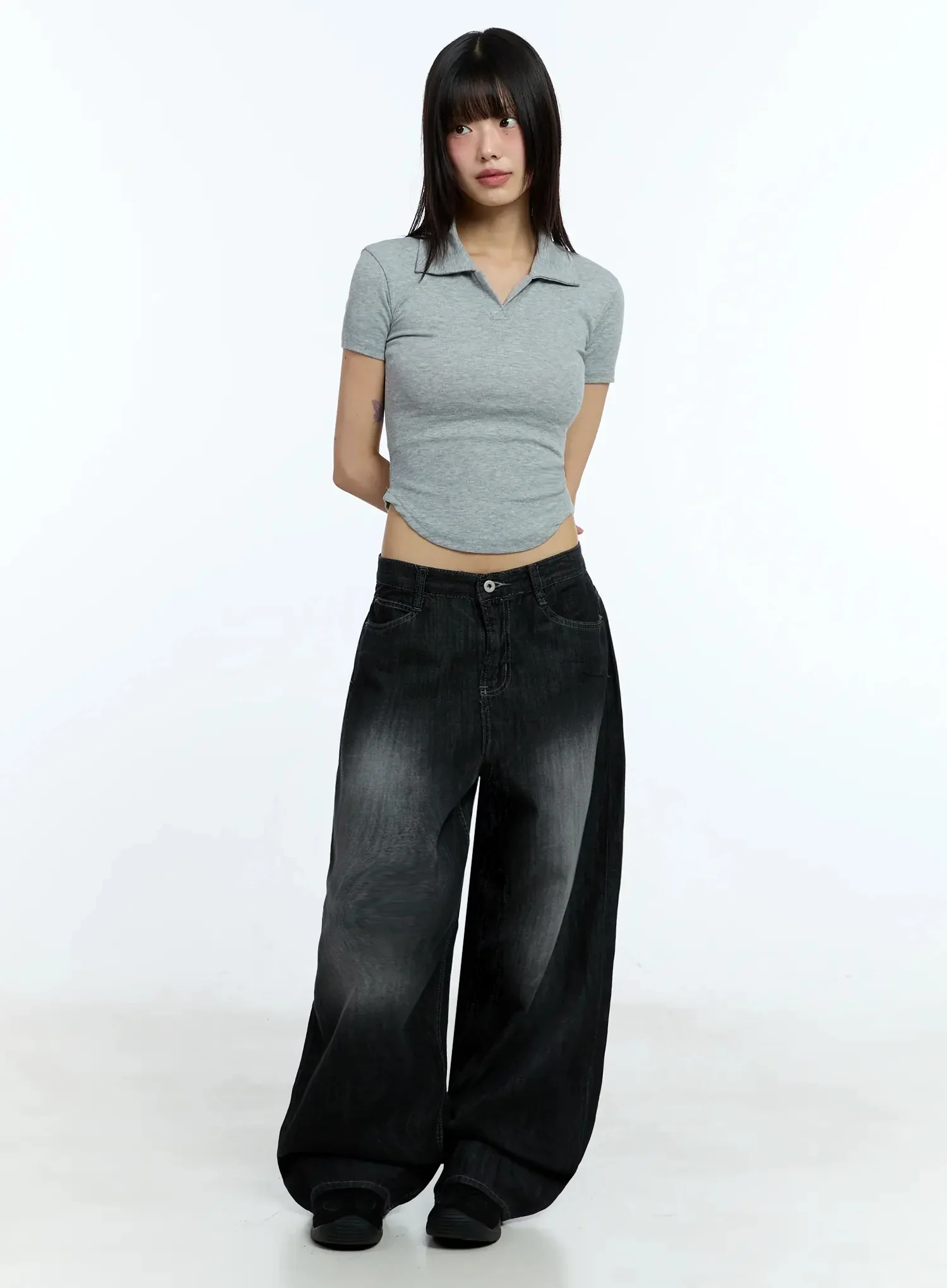 Collared Slim-Fit Tee IU524 - Image 3