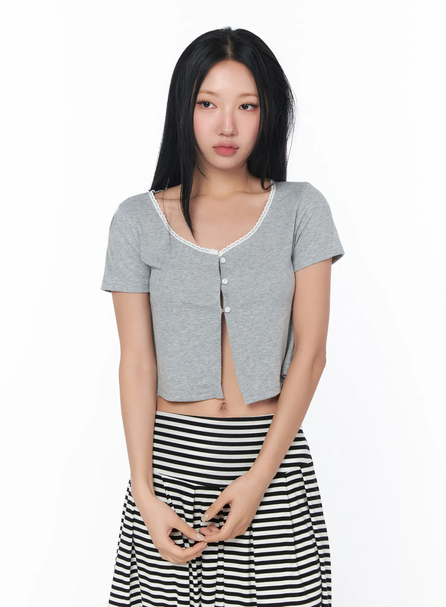 Contrast Lace Crop Cardigan CY512 - Image 11