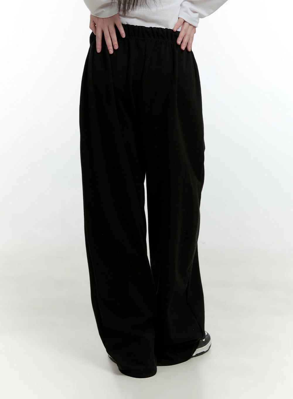 Cozy Embroidered Wide-Leg Sweatpants CF506 - Image 6