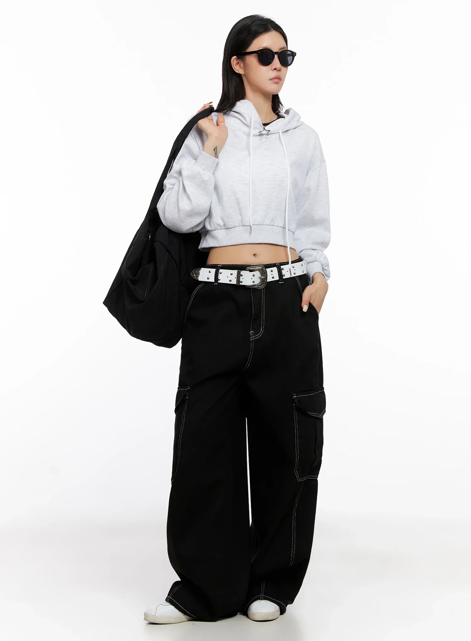 Cropped Essential Hoodie IS515 - Image 11