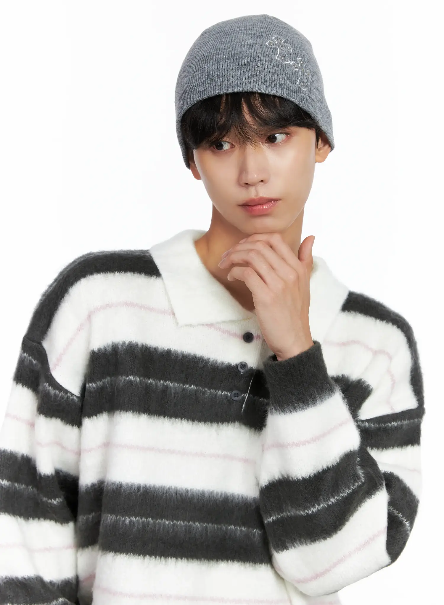 Cross Embroidered Beanie IS519