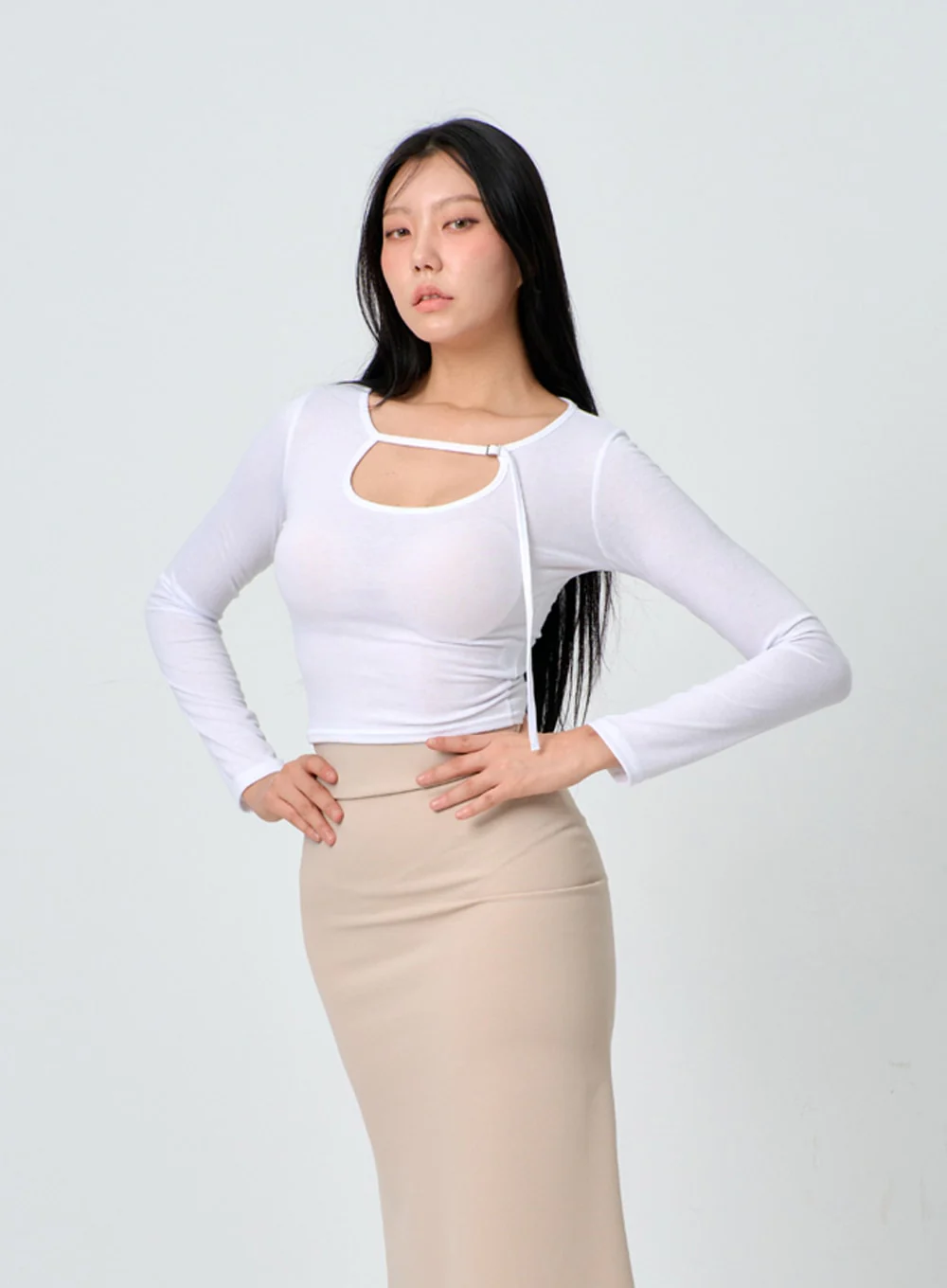 Cut-Out Cropped Top IF301 - Image 6