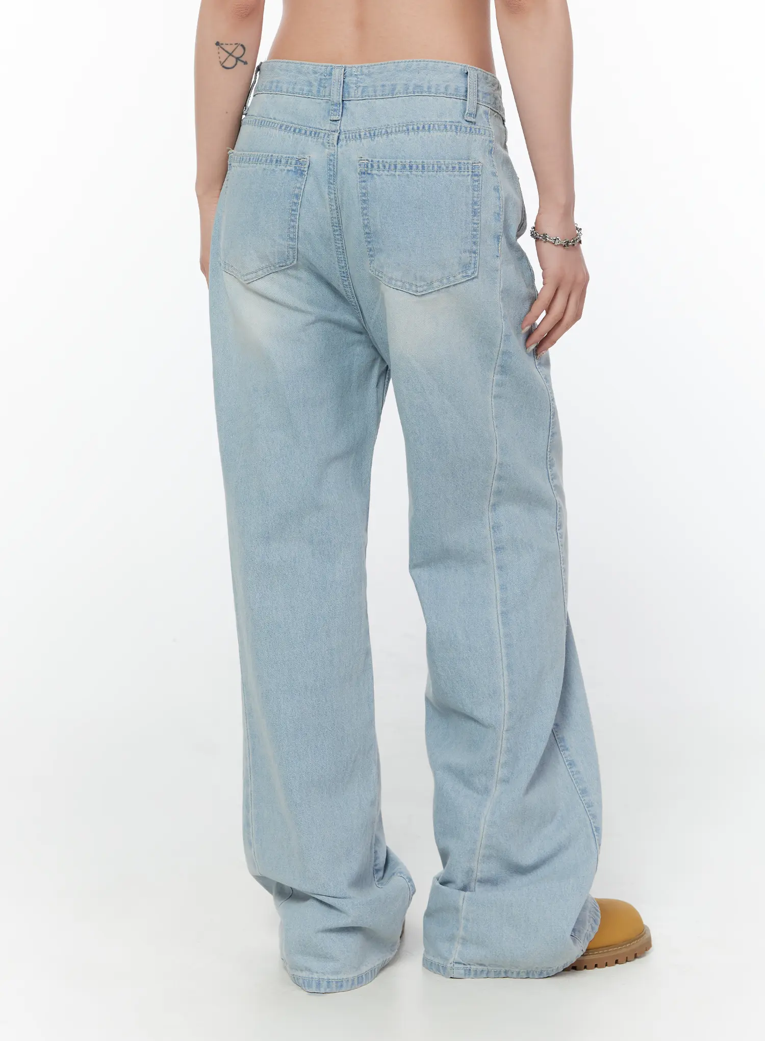 Dais Relaxed High Waist Jeans CY515 - Image 7