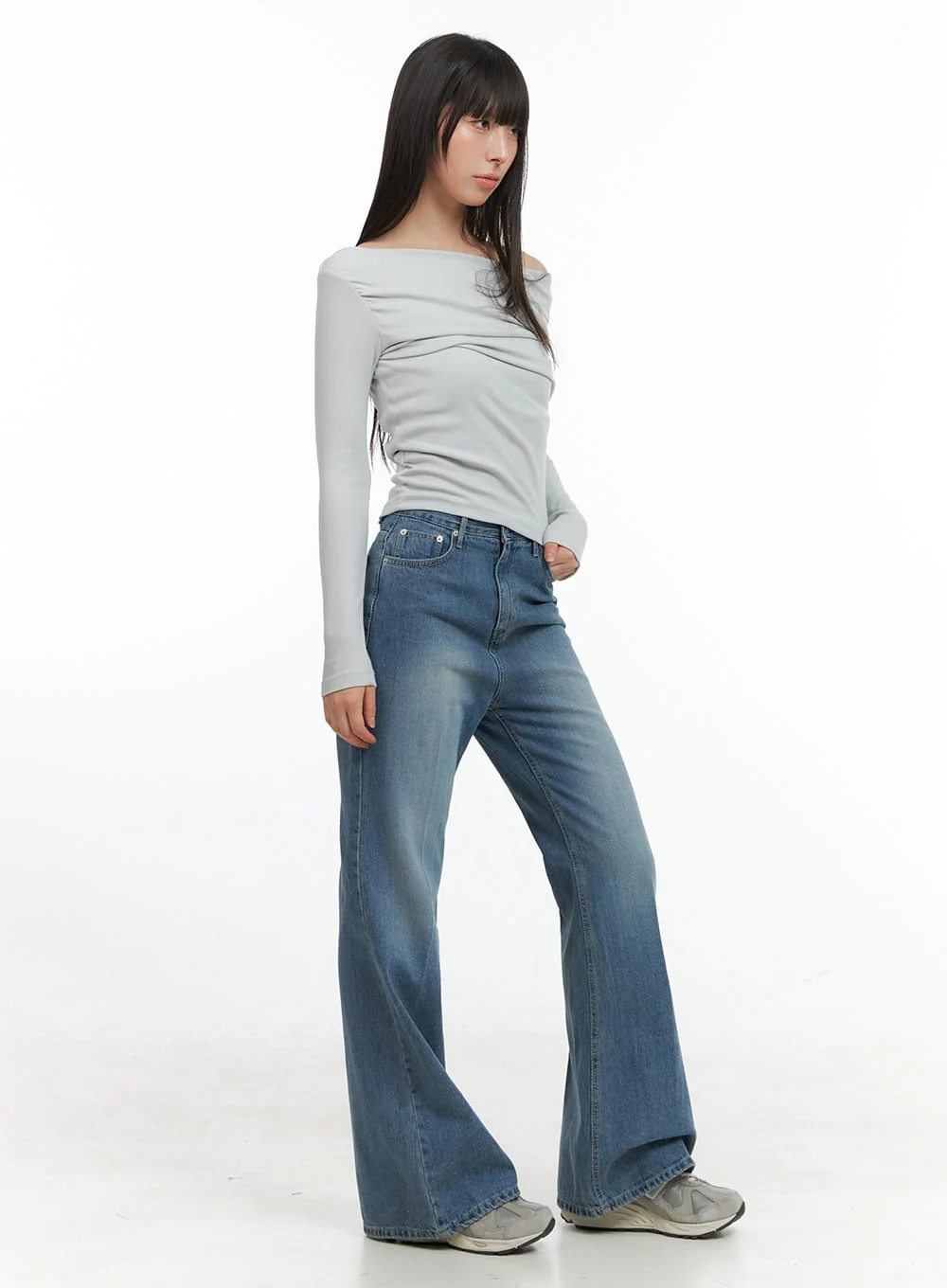 Daisy Loose Fit Bootcut Jeans CG419 - Image 3