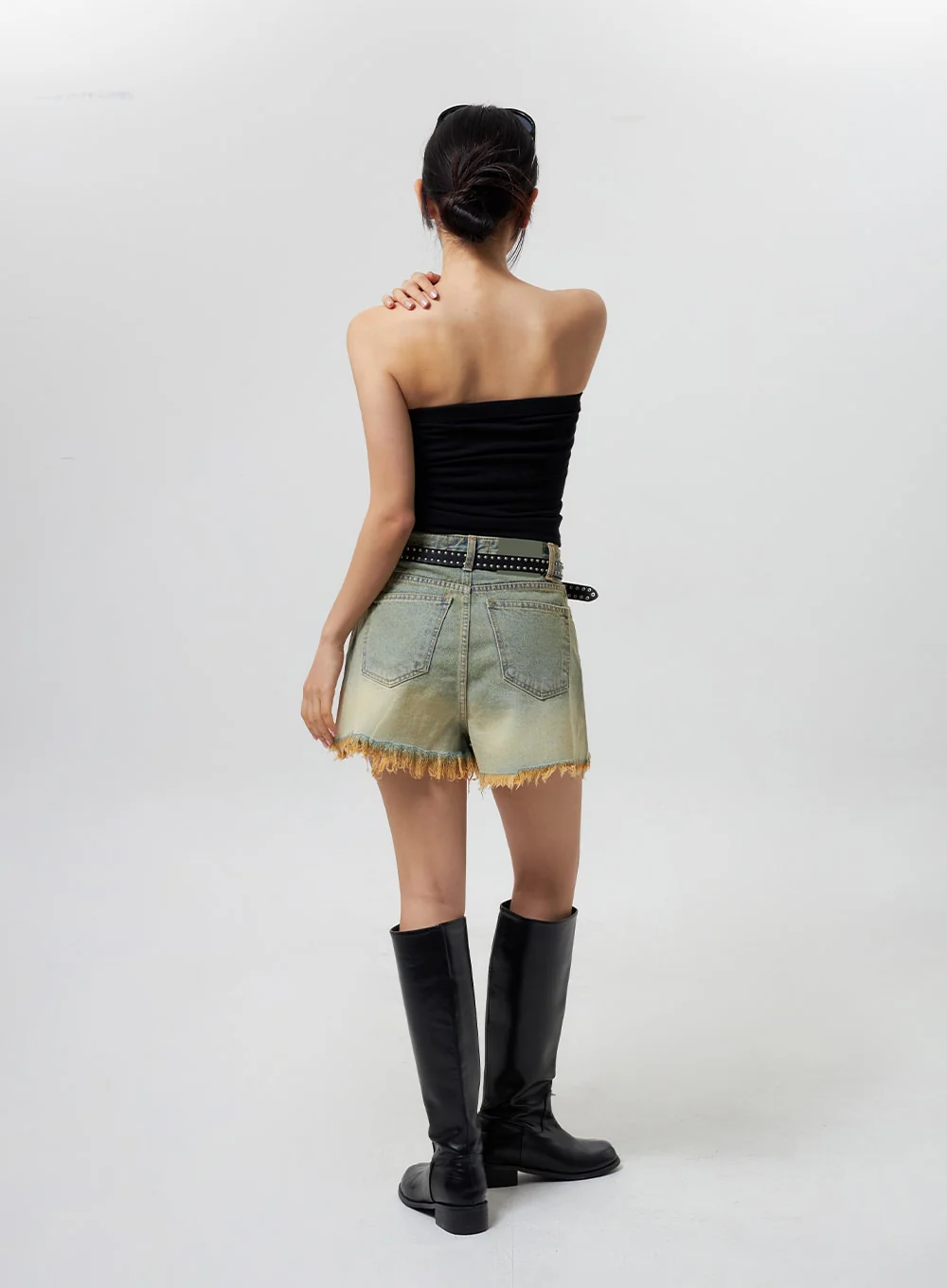 Denim Ripped Hem Shorts CY325 - Image 12