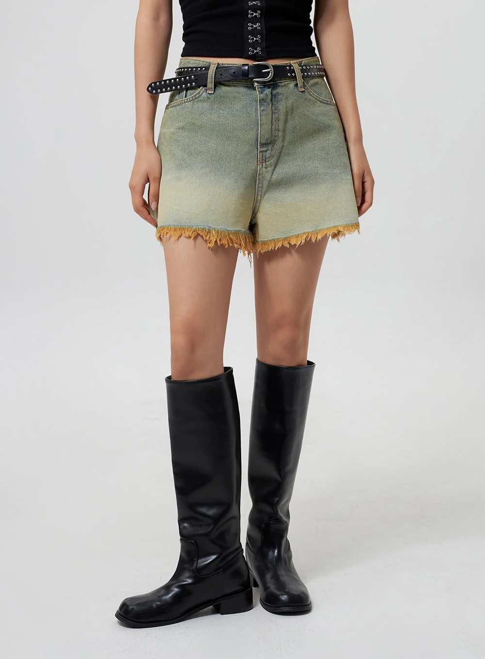 Denim Ripped Hem Shorts CY325 - Image 9