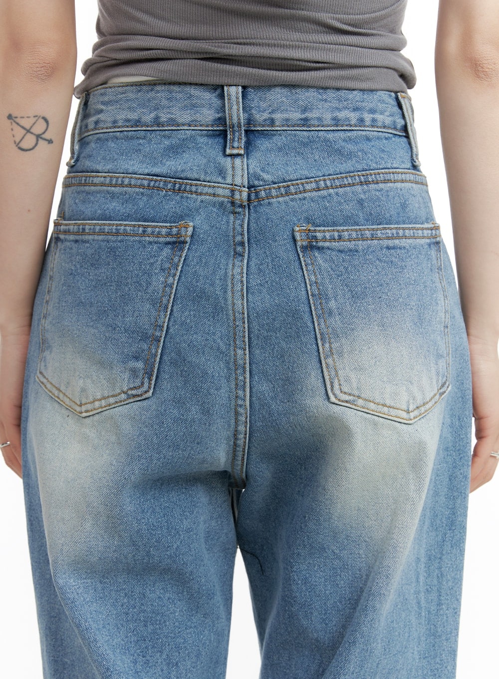 Denim Stitching Wide Fit Straight Jeans CA402 - Image 5