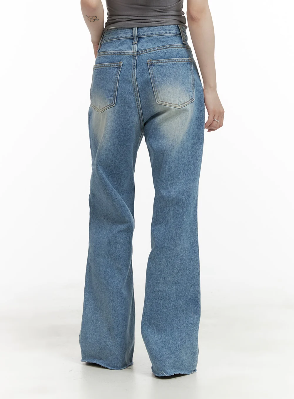 Denim Stitching Wide Fit Straight Jeans CA402 - Image 6
