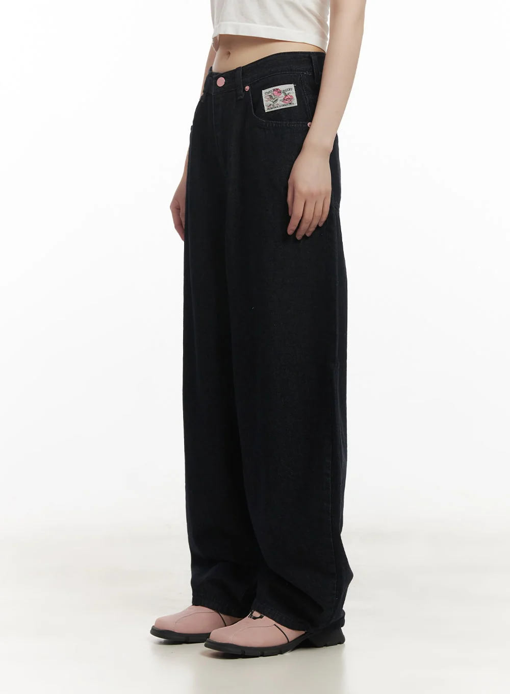 Dory Embroidered Baggy Jeans CF518 - Image 12