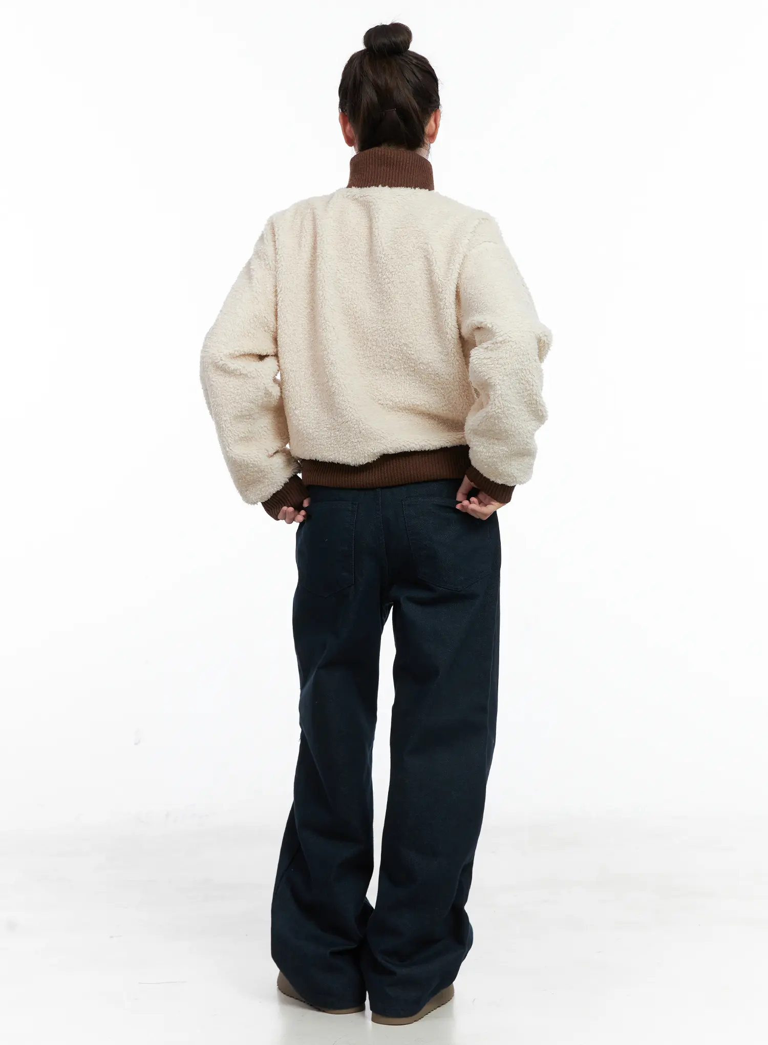 Drew Non-Fade Relaxed Fit Wide Jeans CN519 - Image 6