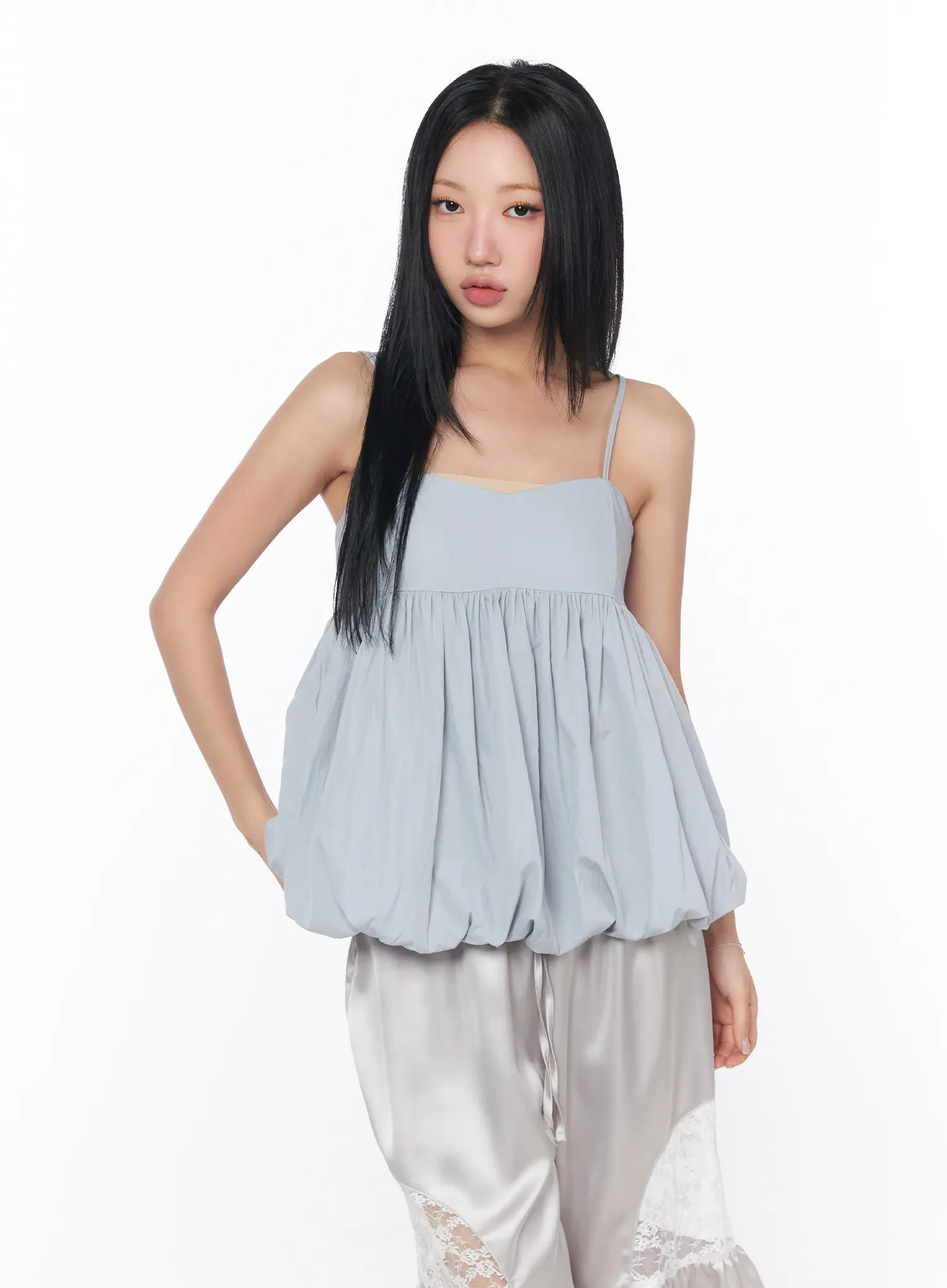 Elegant Balloon Hem Sleeveless Top CY512 - Image 2