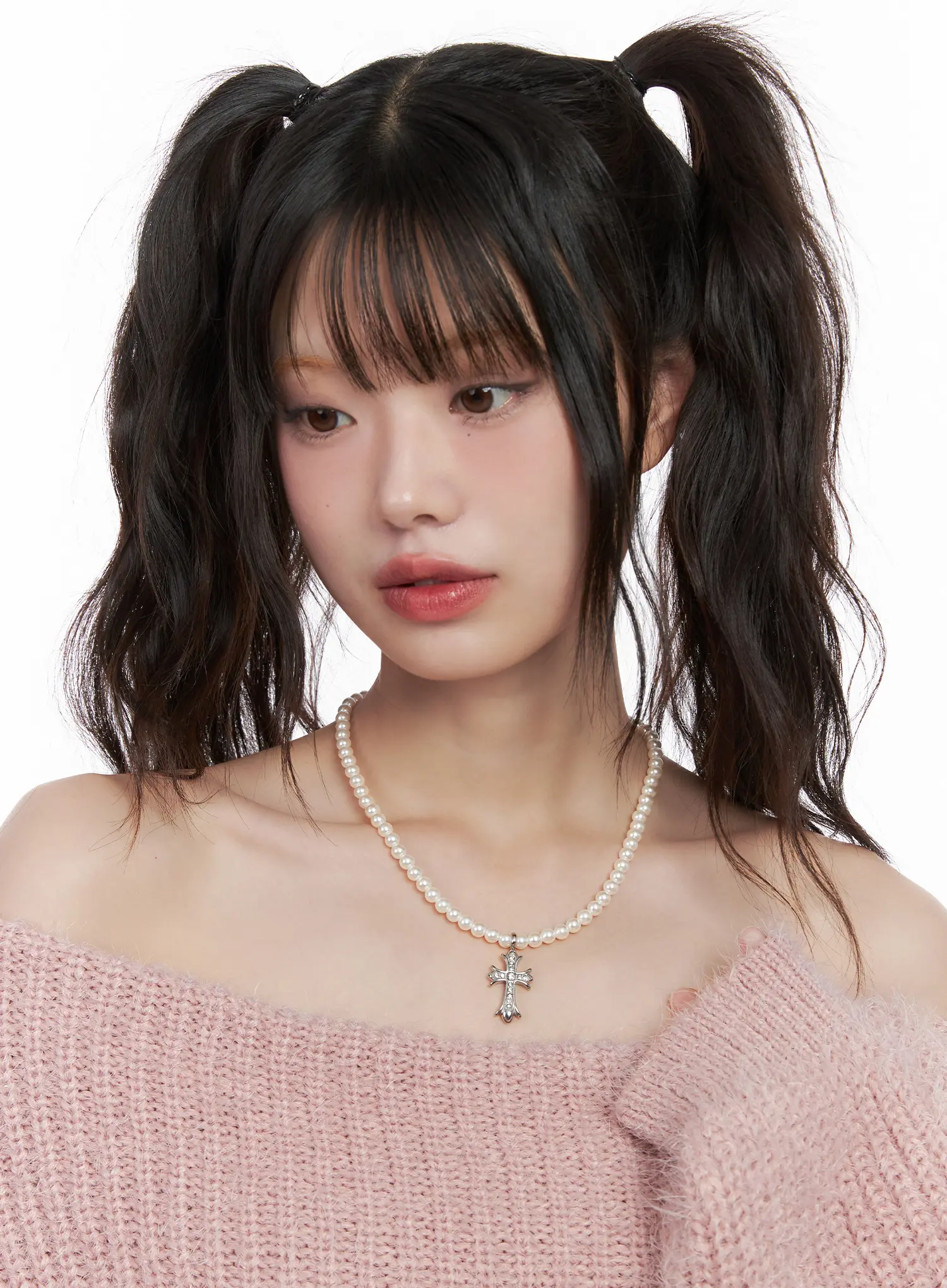 Elegant Beaded Pendant Necklace (White) CN511 - Image 2