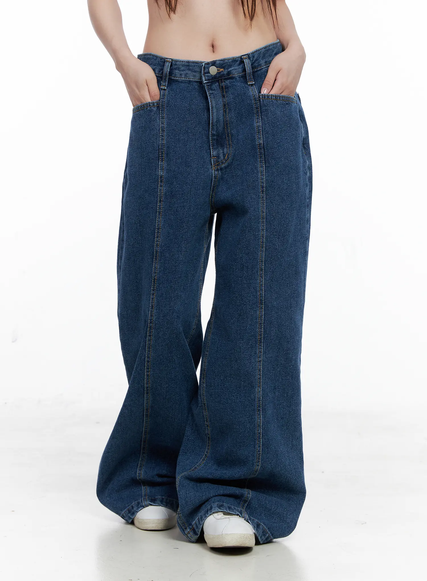 Eliza Seam Detail Relaxed Bootcut Jeans CO521 - Image 2
