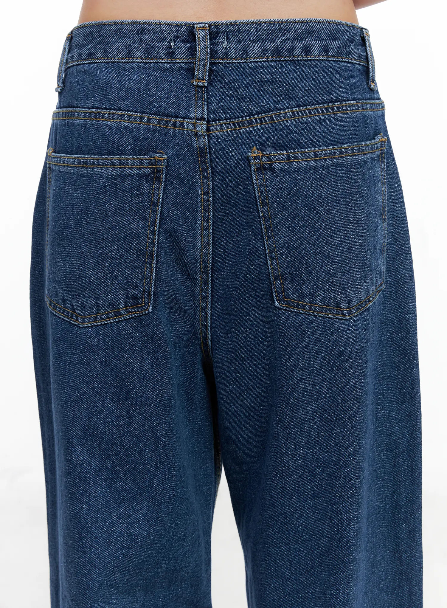 Eliza Seam Detail Relaxed Bootcut Jeans CO521 - Image 9