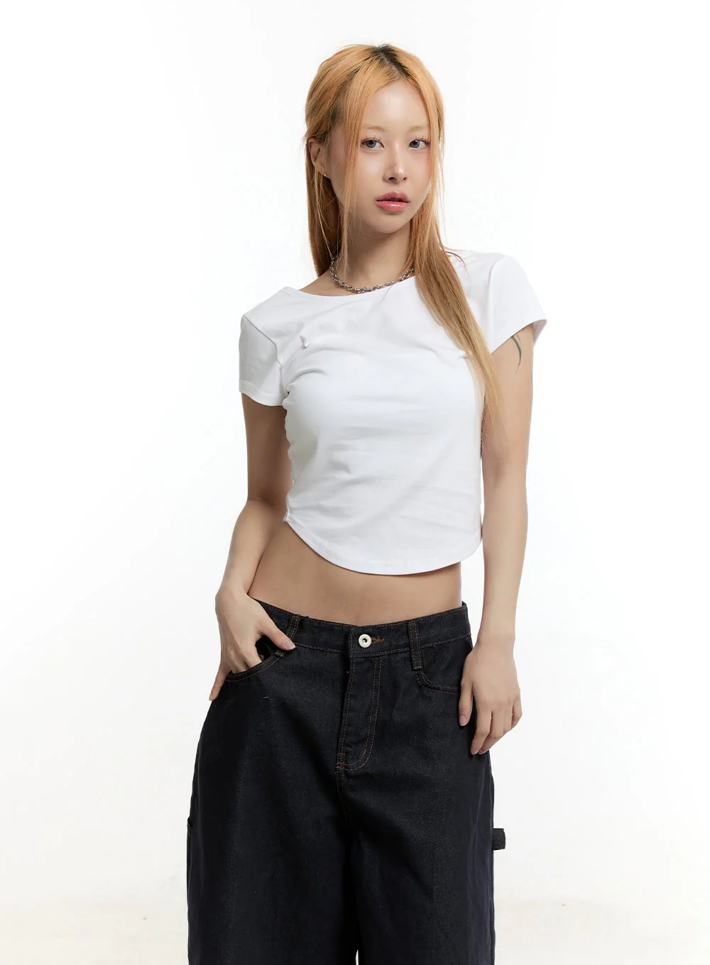 Essential Backless Crop Top CY501 - Image 2