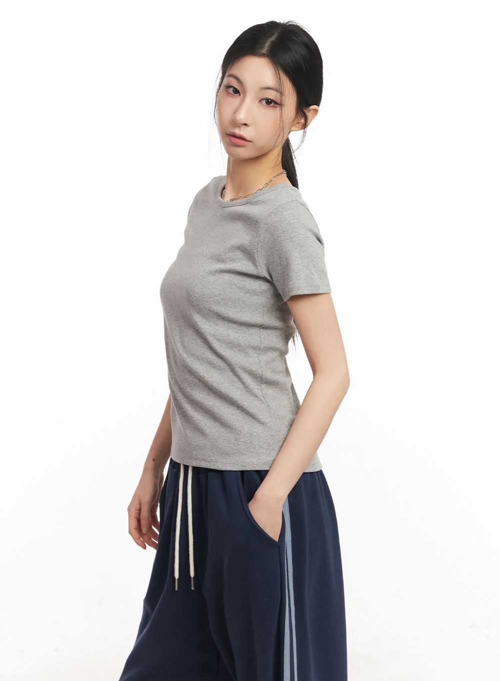Essential Cotton U-Neck Top CA516 - Image 3