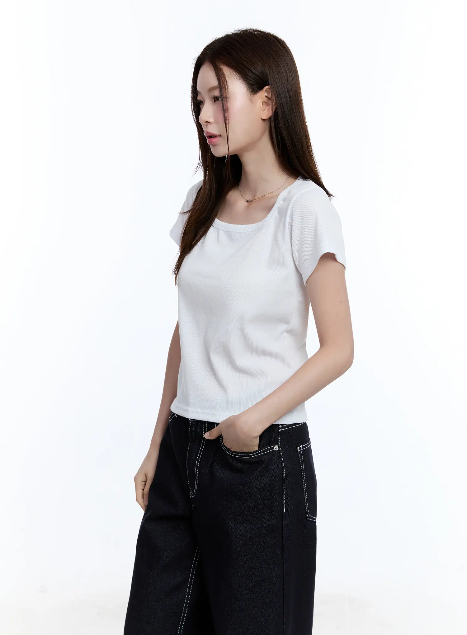 Essential Square Neck Tee CU513 - Image 11