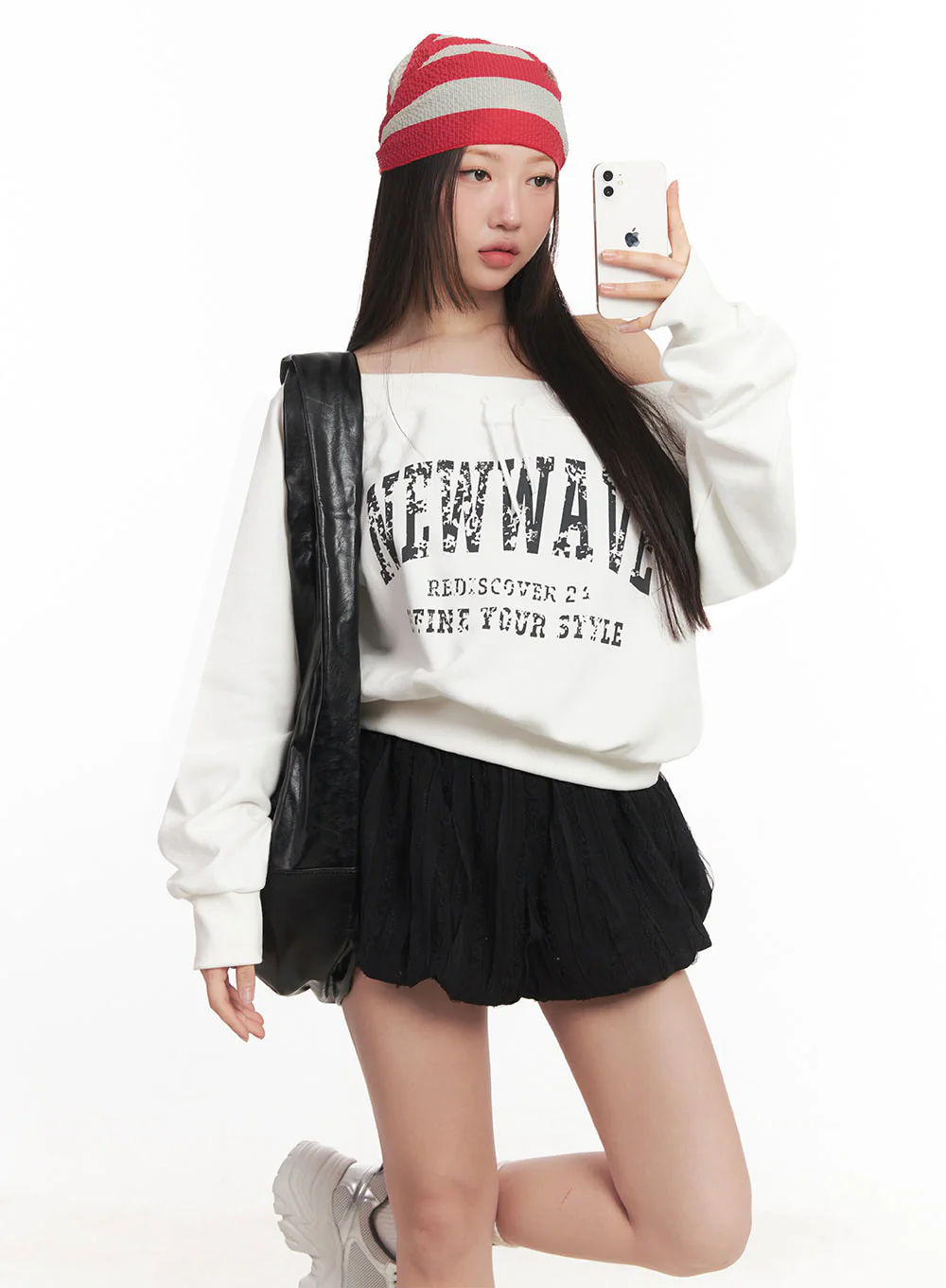 Faded Graphic Off-Shoulder String Sweatshirt IM528 - Image 3