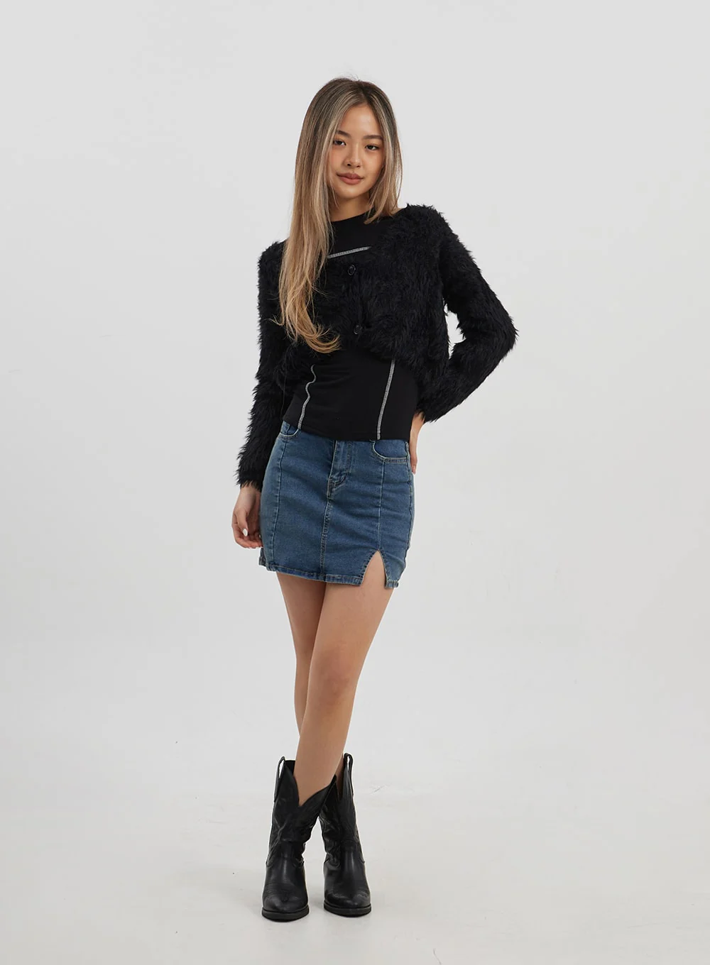 Faux Fur Two Button Cropped Cardigan CJ325 - Image 13