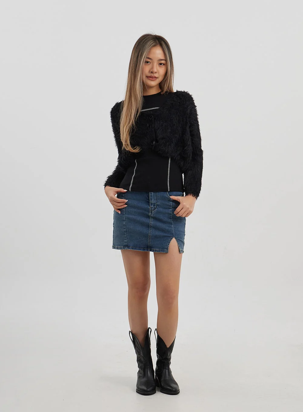 Faux Fur Two Button Cropped Cardigan CJ325 - Image 9