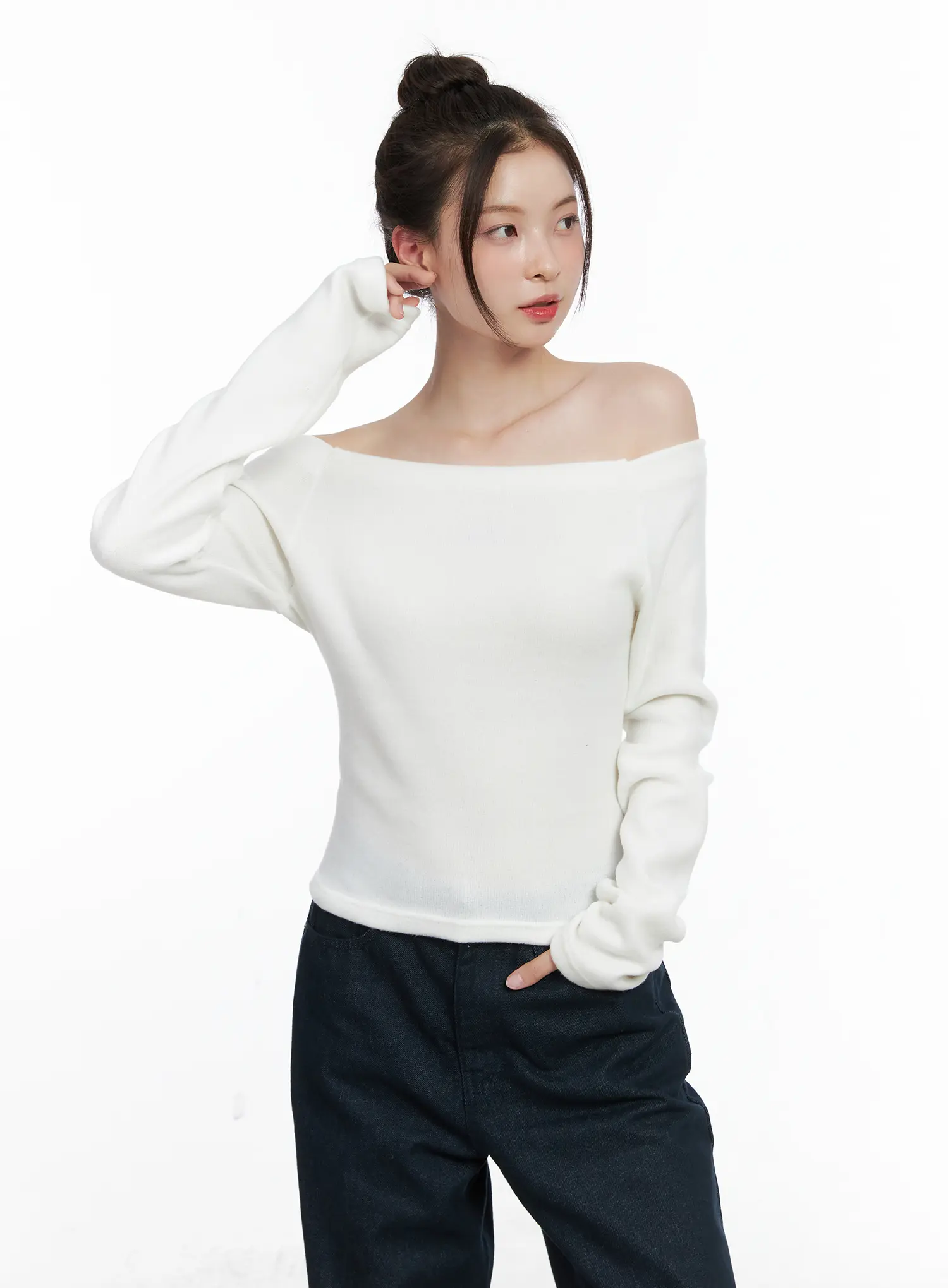 Fleece Off-Shoulder Long Sleeve Top CN519 - Image 4