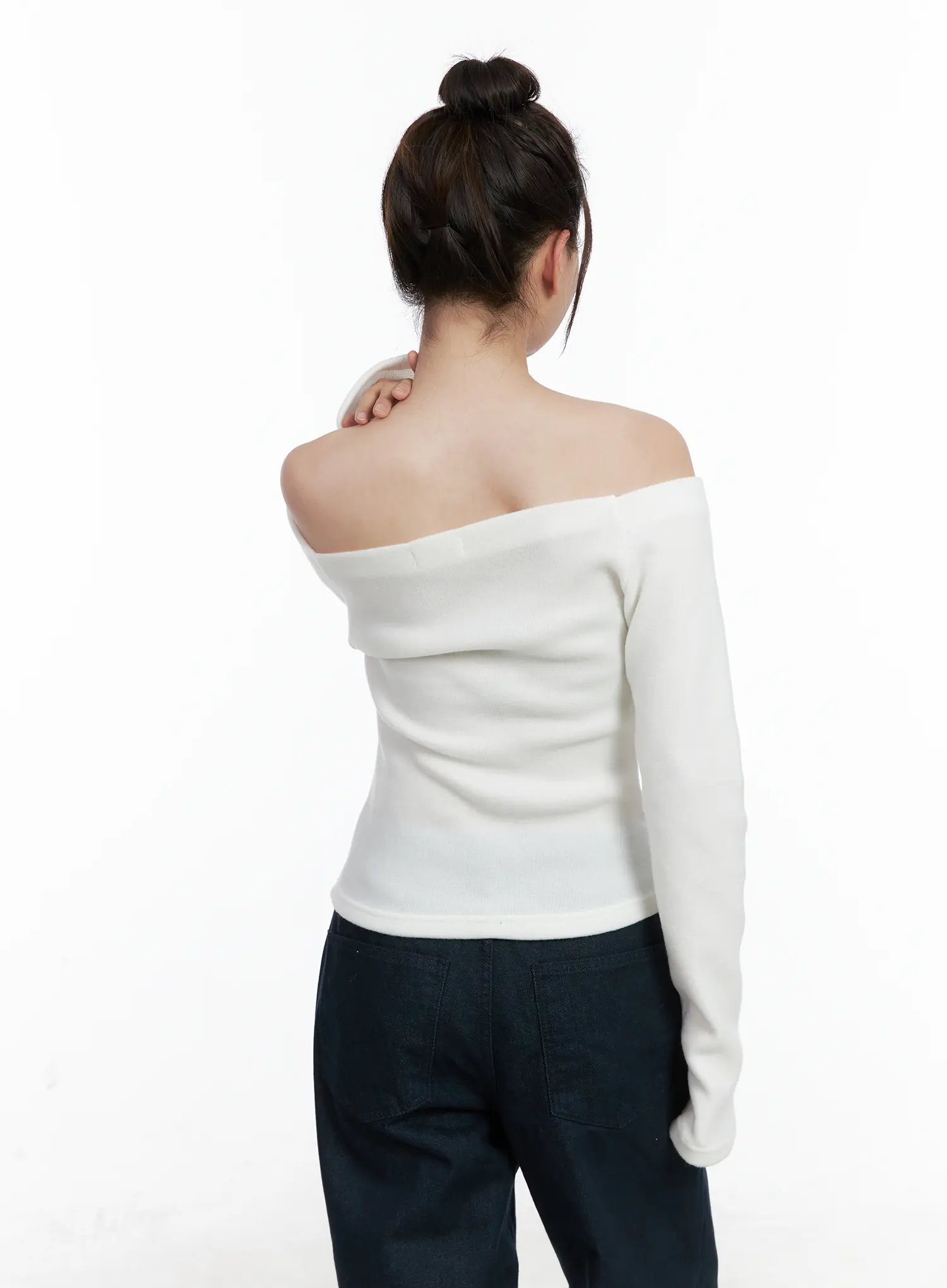 Fleece Off-Shoulder Long Sleeve Top CN519 - Image 7