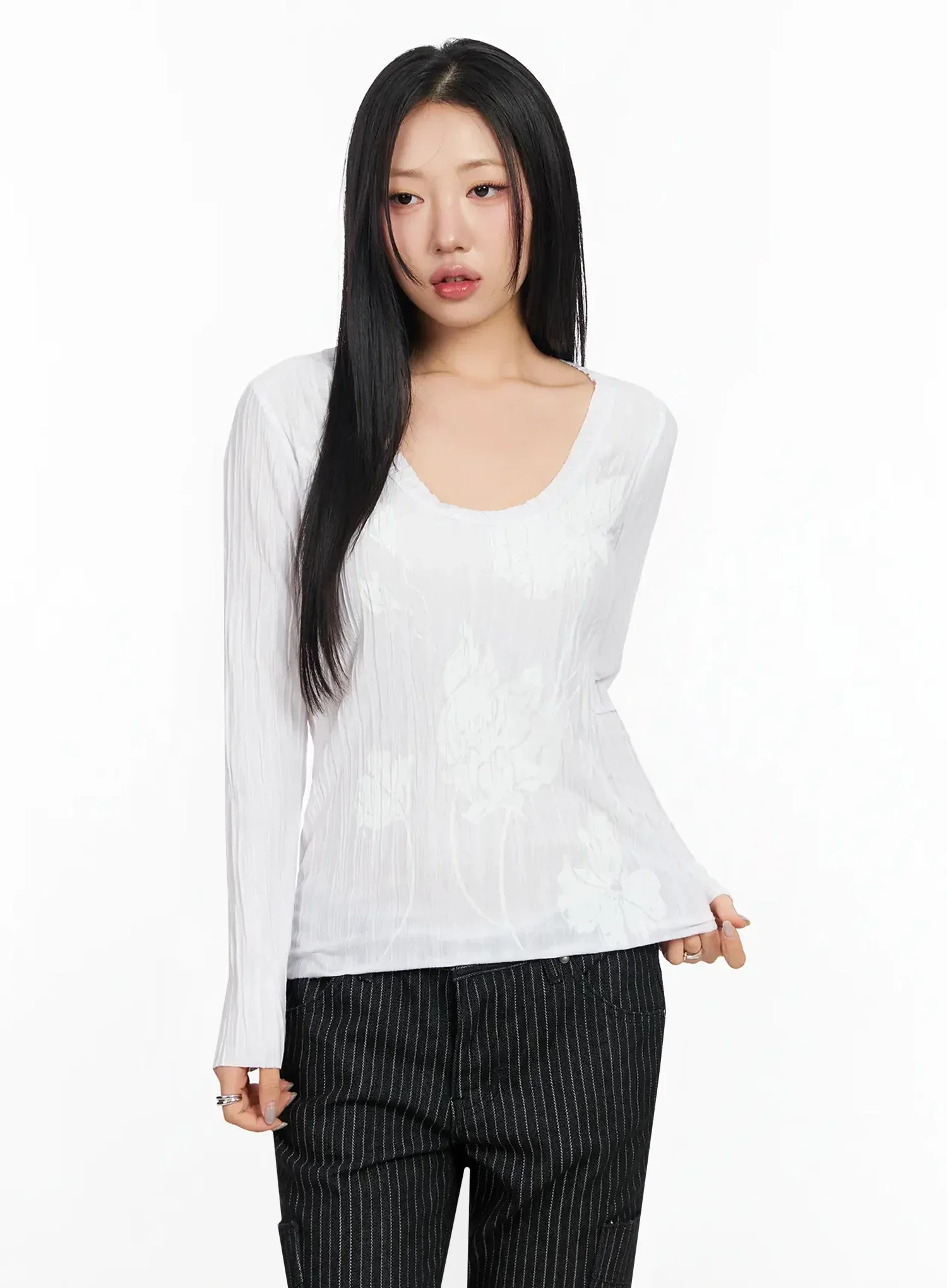 Floral Pleated U-Neck Long Sleeve CA513 - Image 3