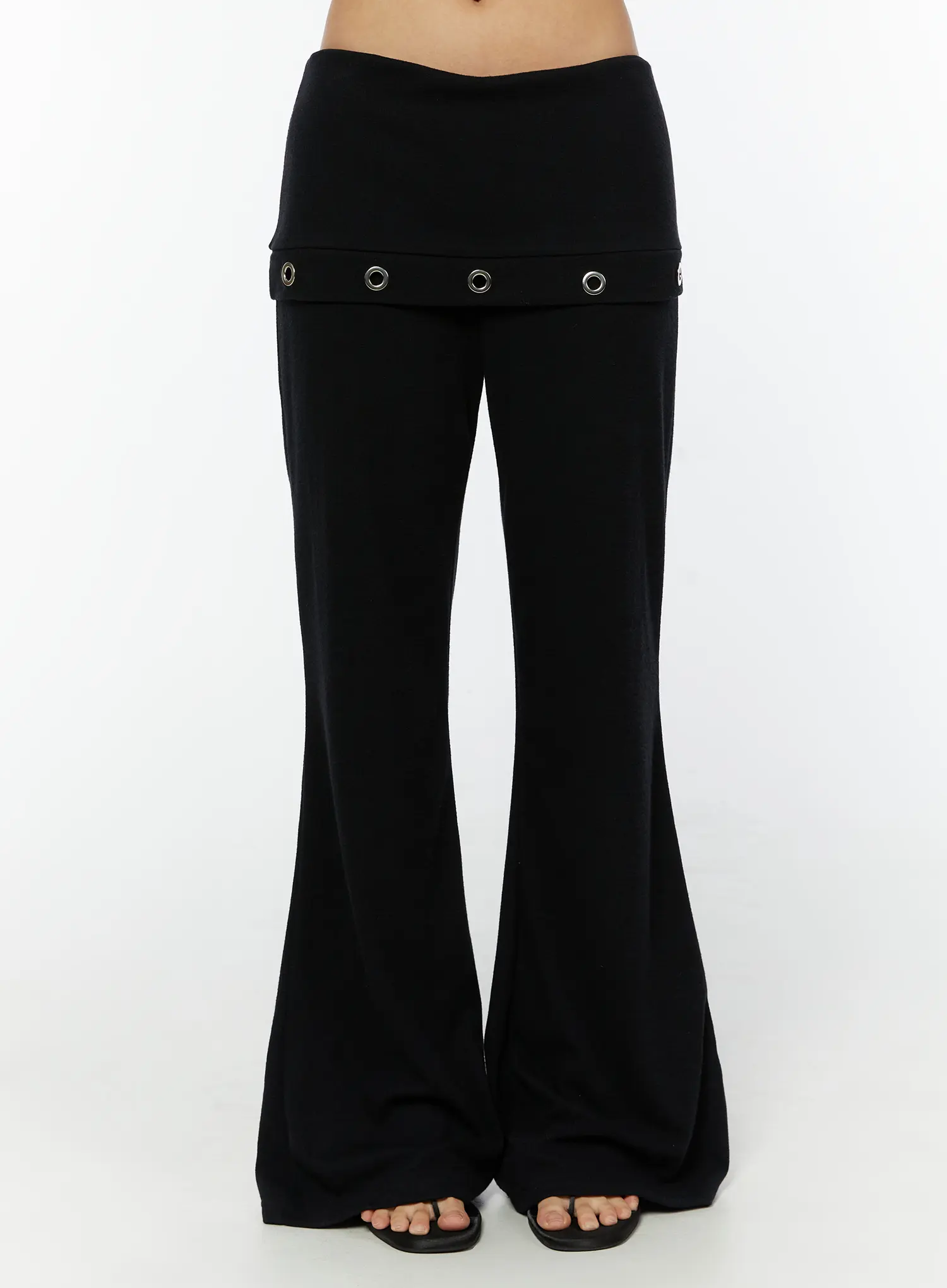 Folded Eyelet Bootcut Sweatpants CY521 - Image 2