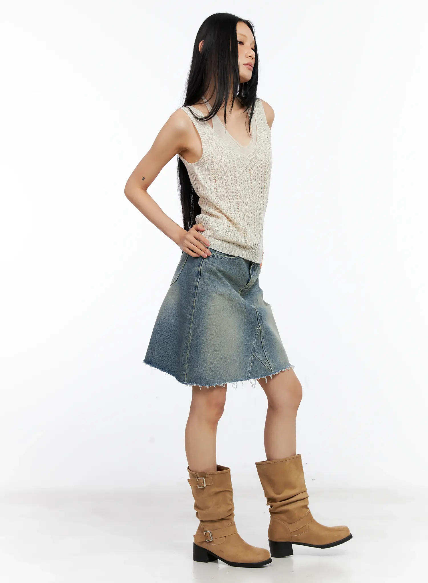 Frayed-Hem Denim Midi Skirt CL529 - Image 4
